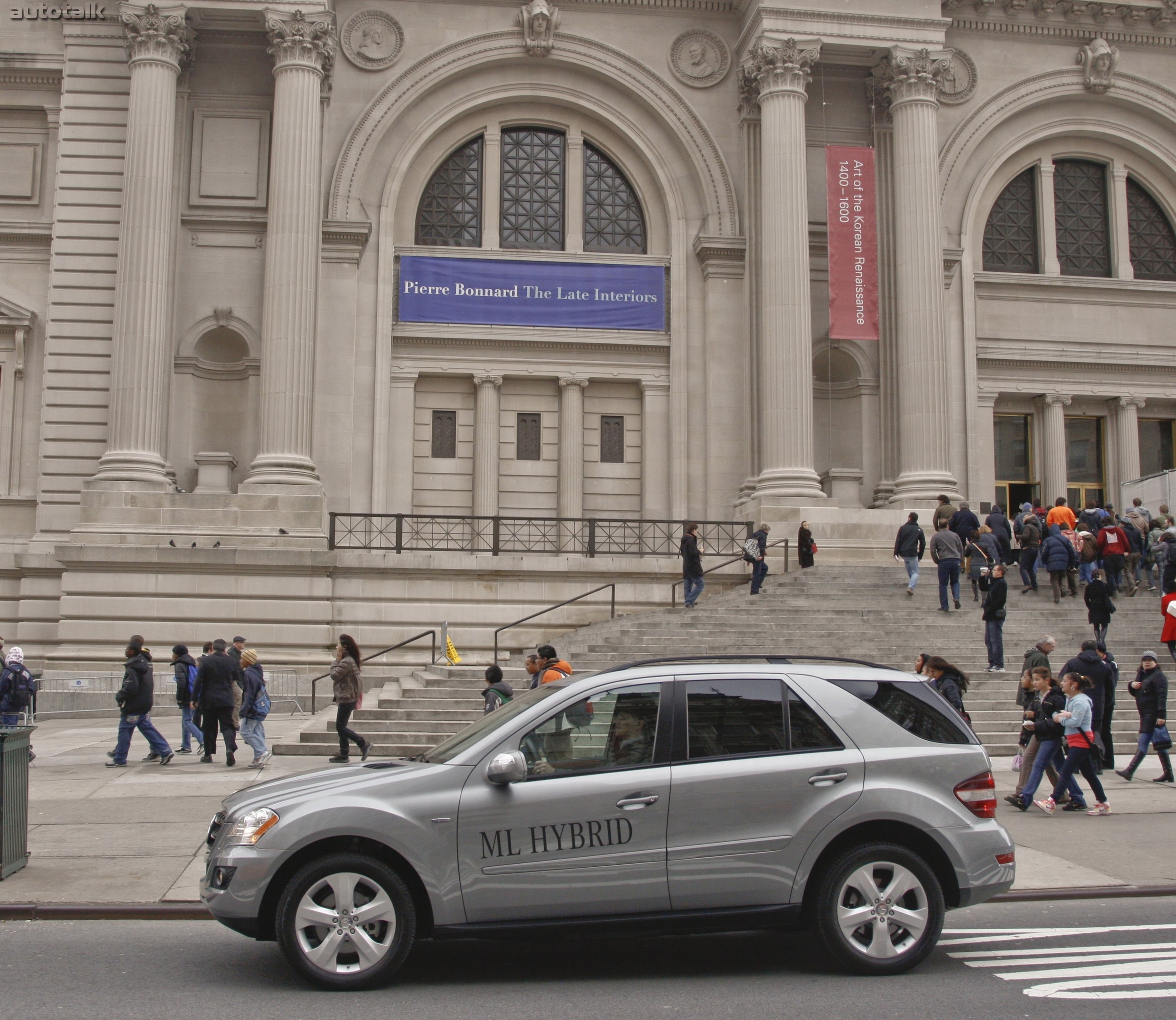 2010 Mercedes-Benz ML450 HYBRID