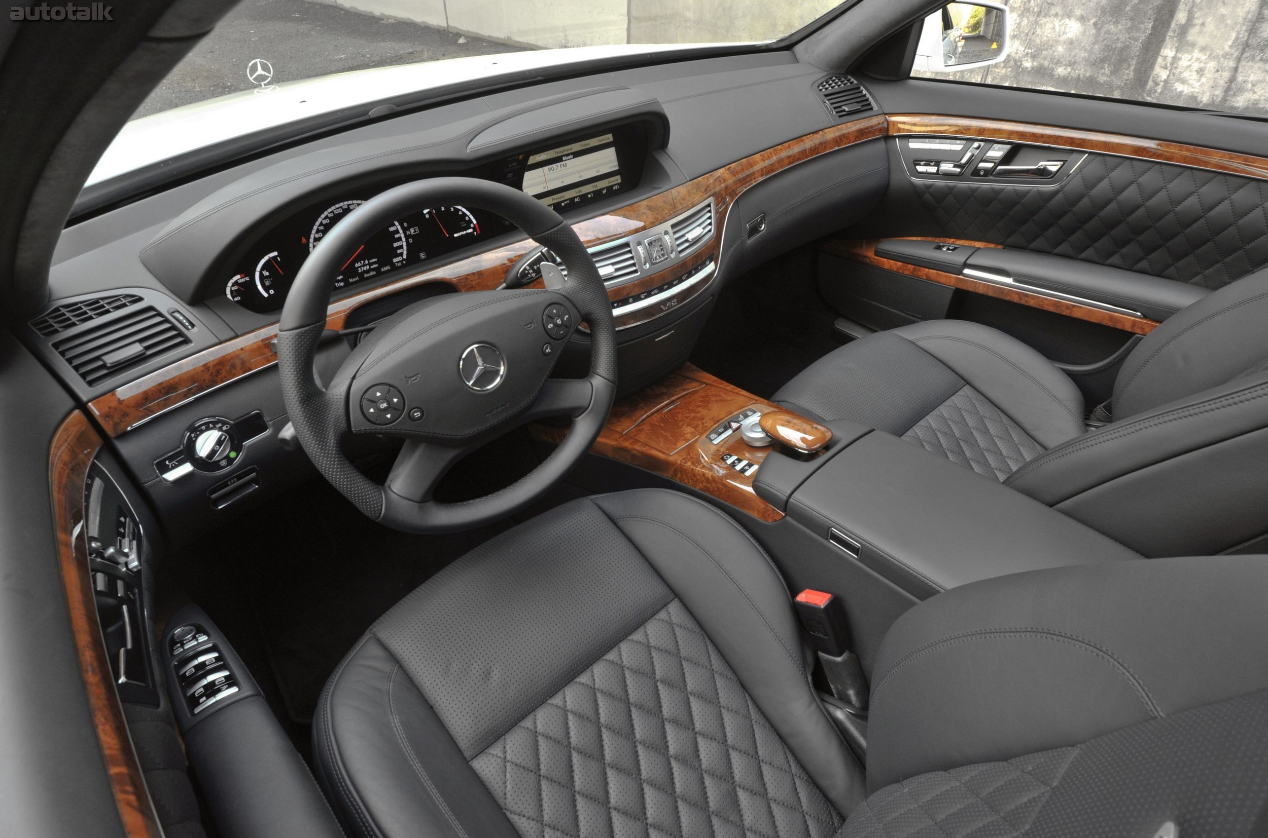 2010 Mercedes-Benz S65 AMG