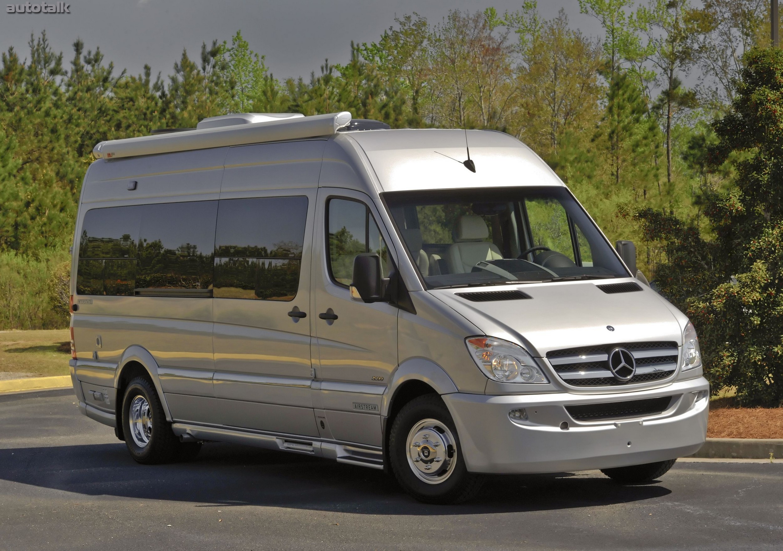 2010 Mercedes-Benz Sprinter Airstream Interstate 3500