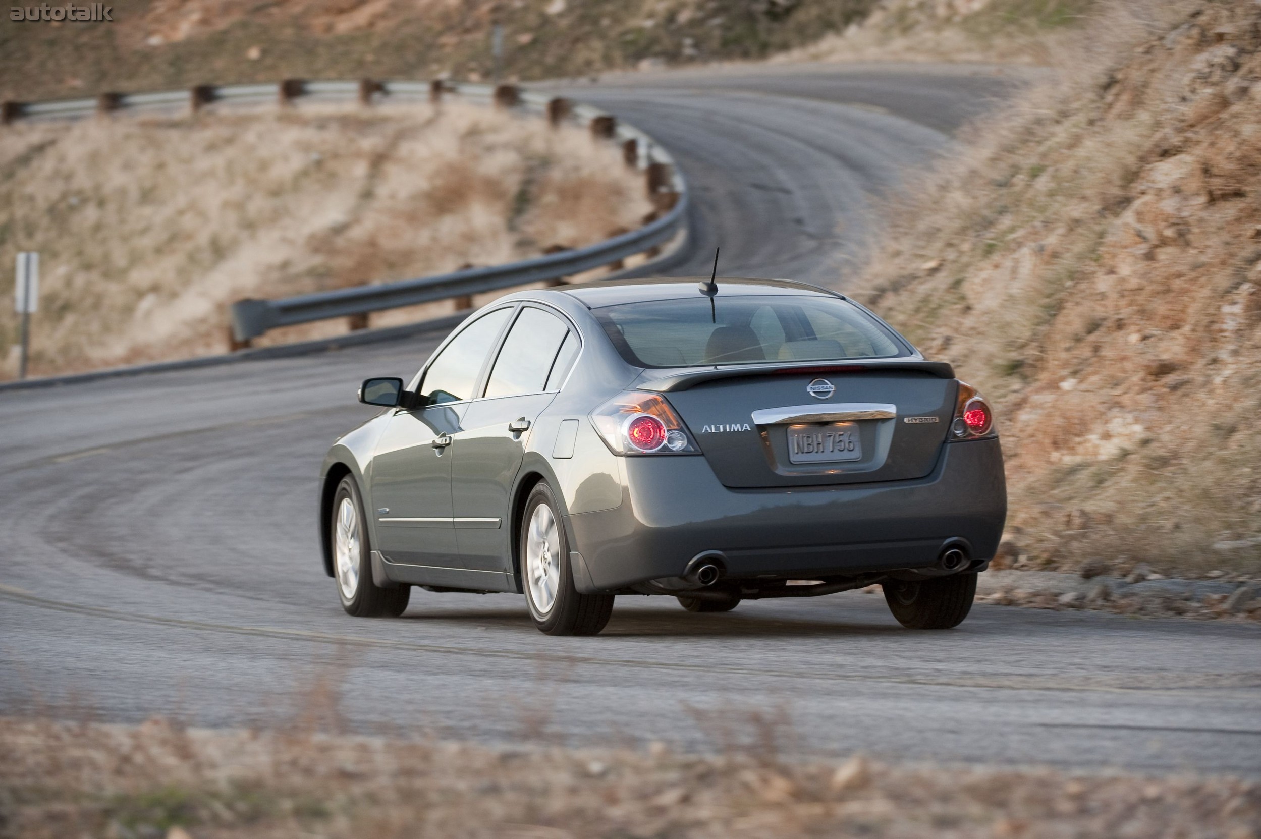 2010 Nissan Altima Hybrid