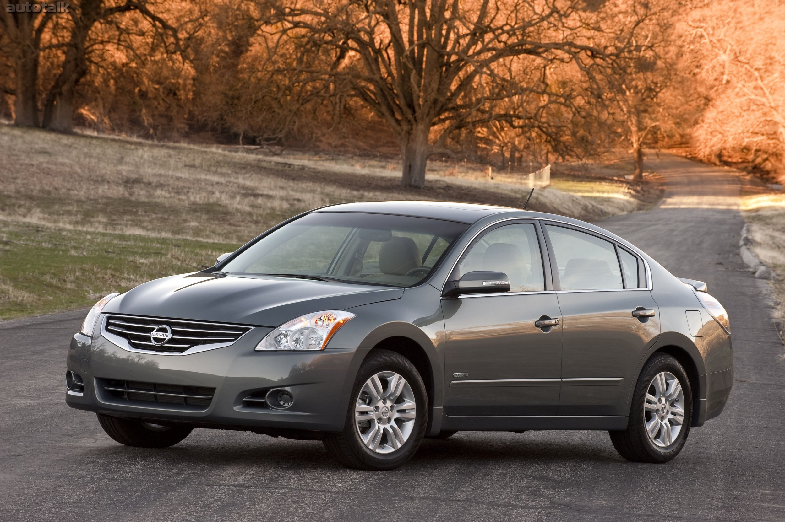 2010 Nissan Altima Hybrid