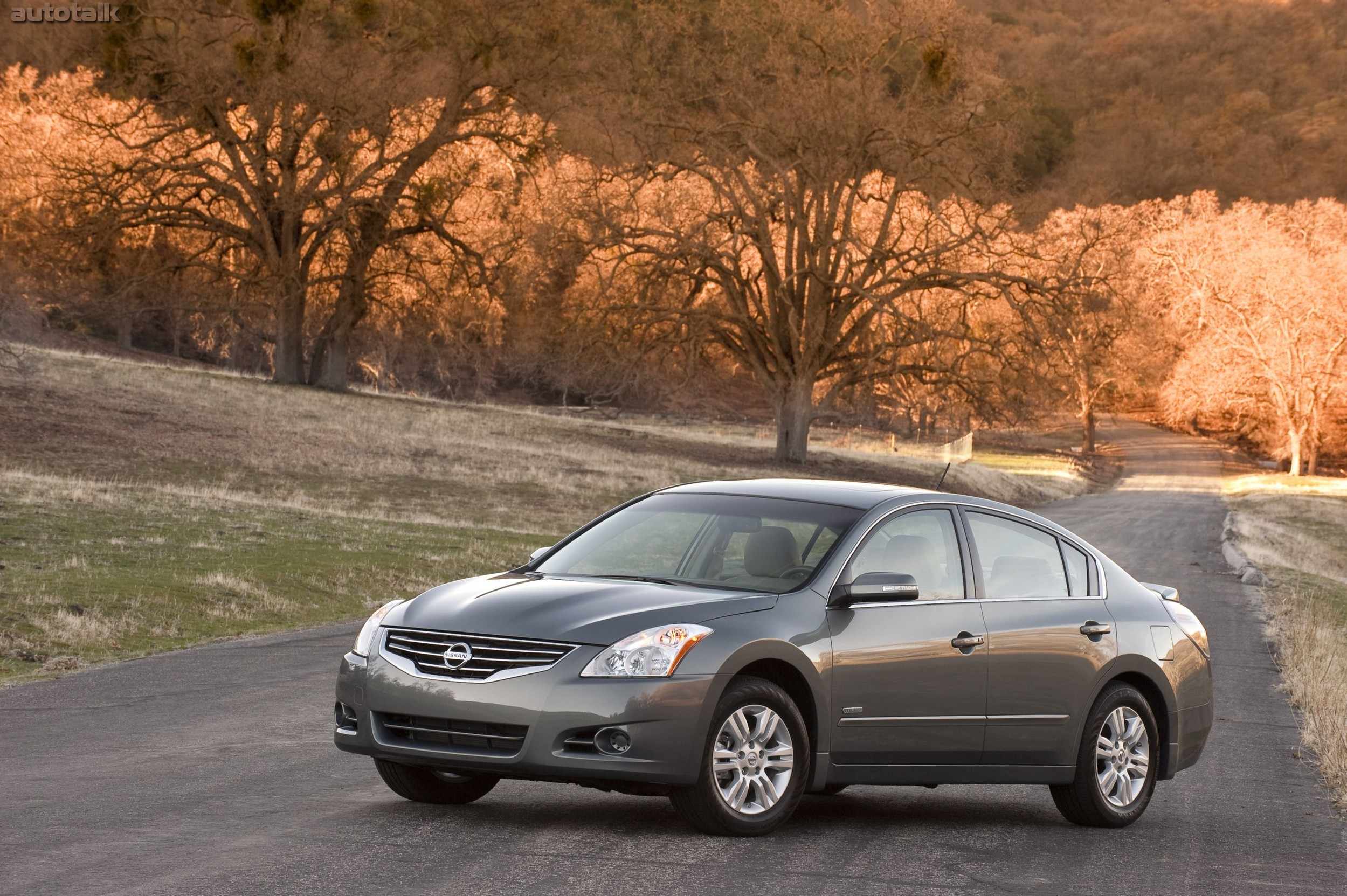 2010 Nissan Altima Hybrid