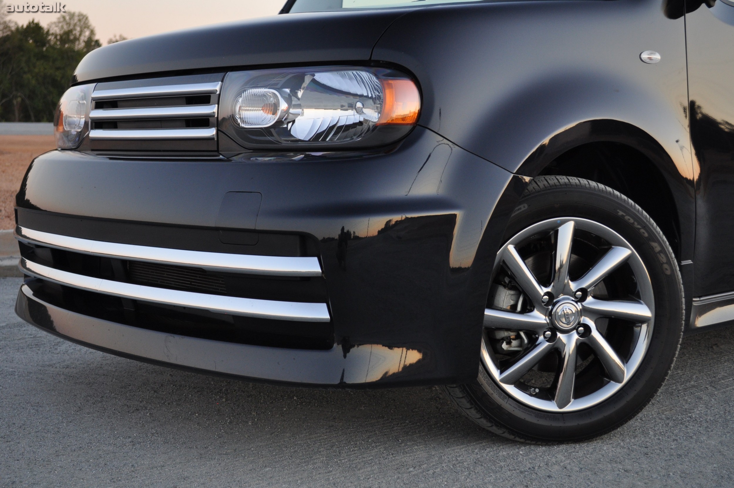 2010 Nissan Cube Krom Review