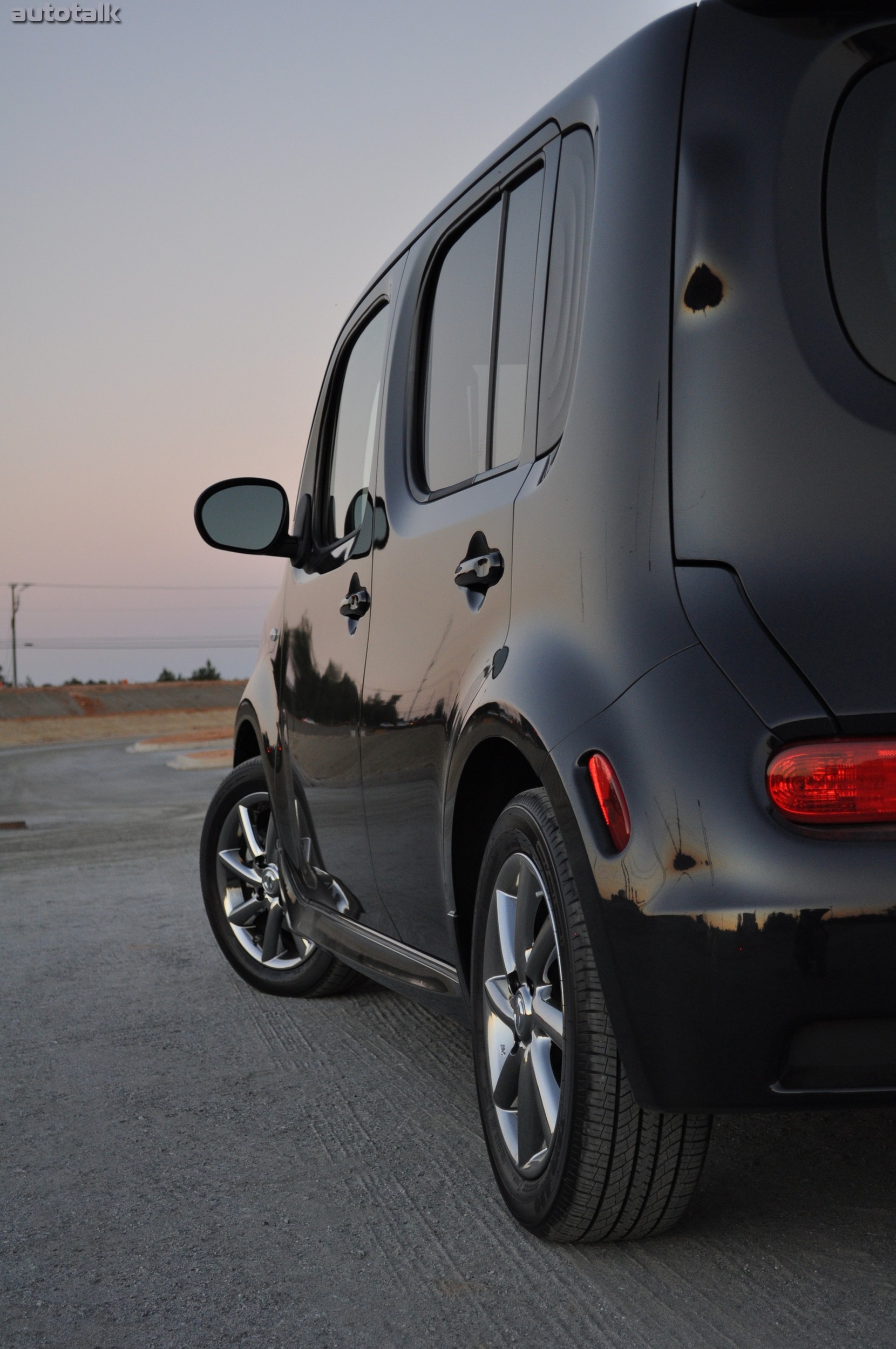 2010 Nissan Cube Krom Review