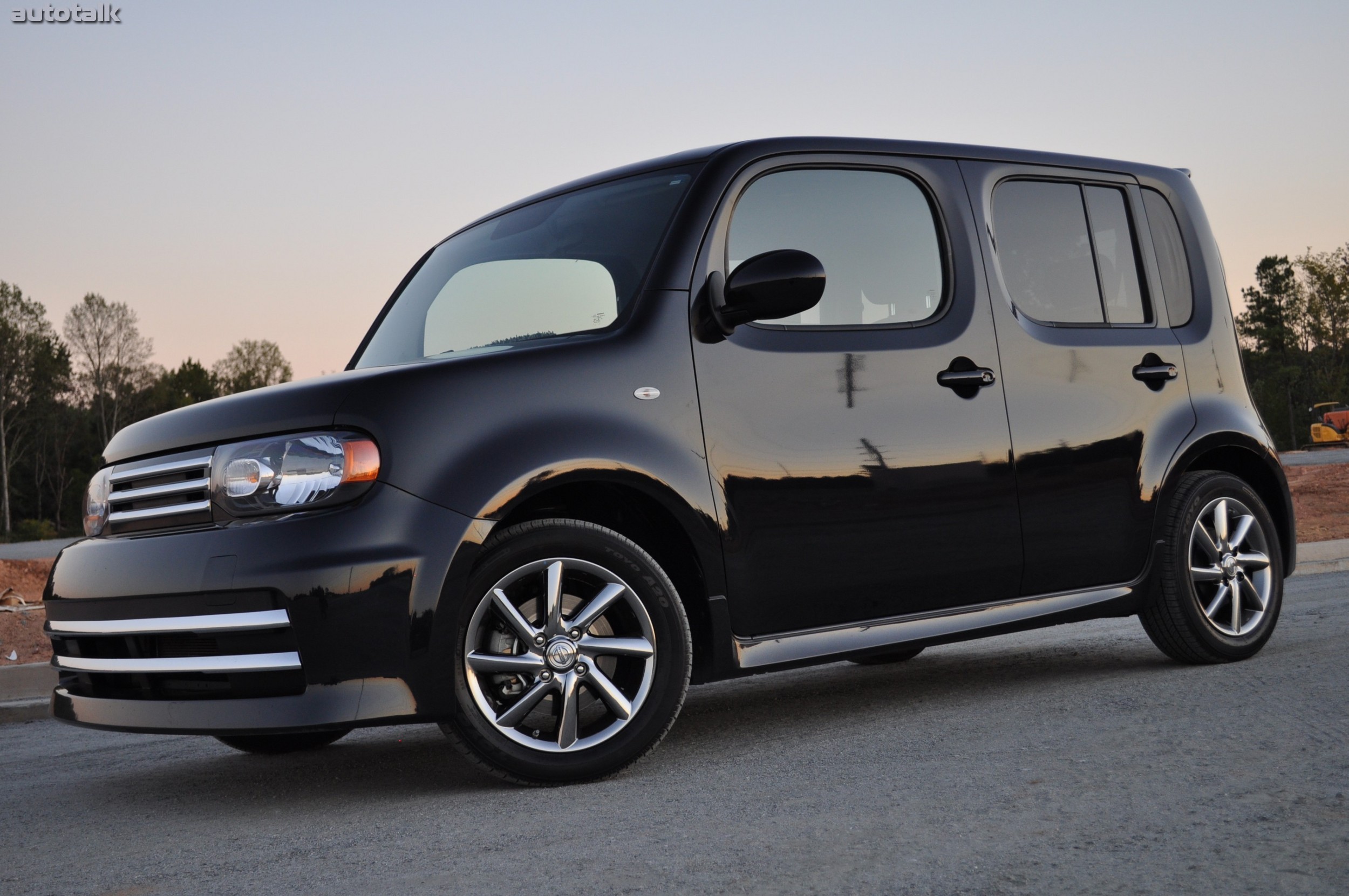 2010 Nissan Cube Krom Review