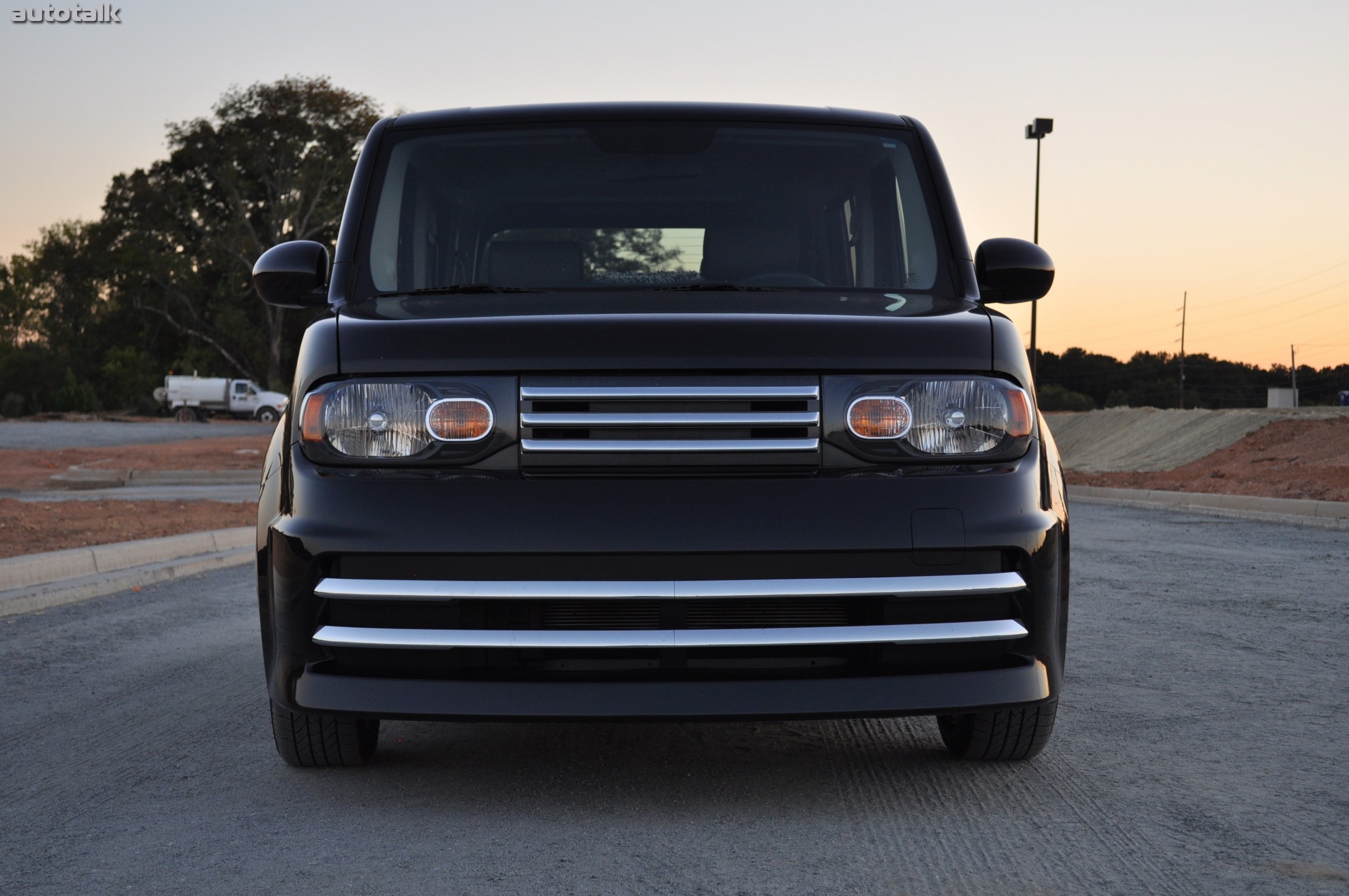 2010 Nissan Cube Krom Review