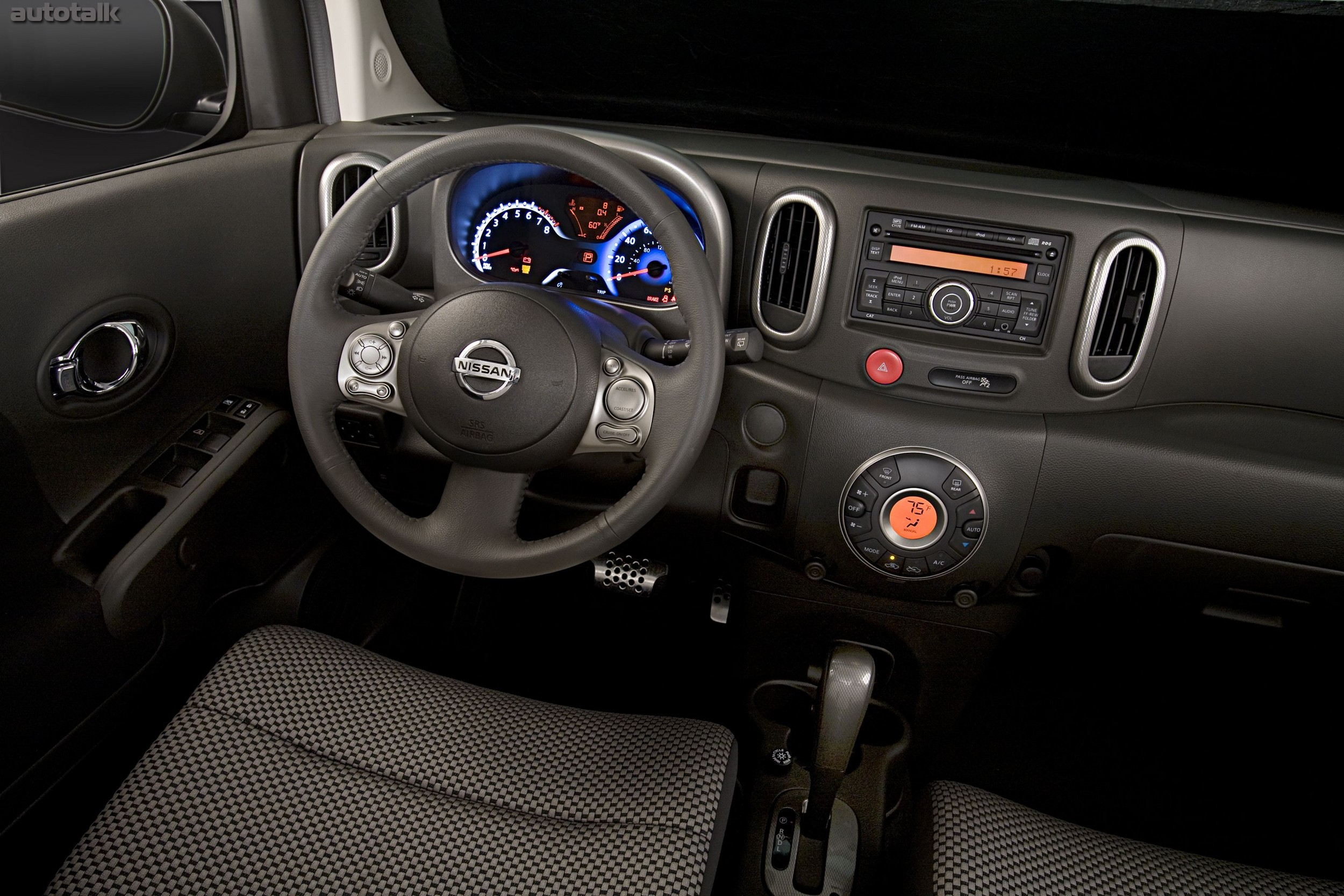2010 Nissan cube