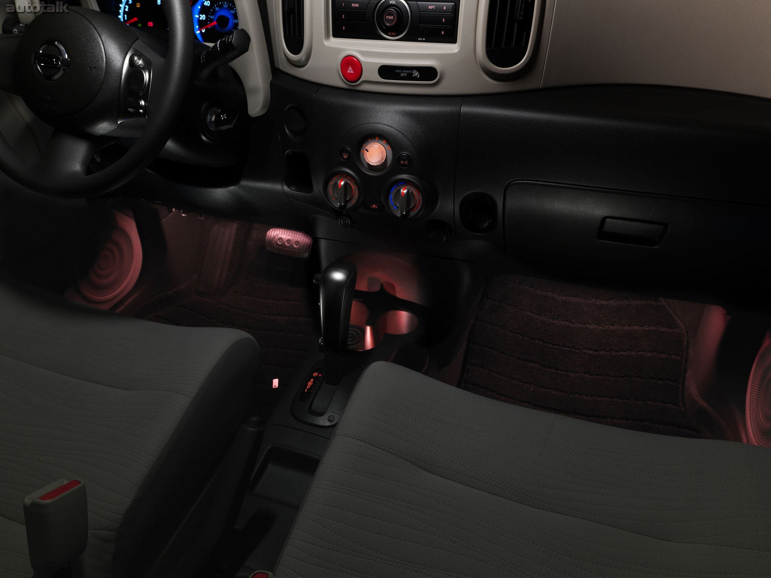 2010 Nissan cube