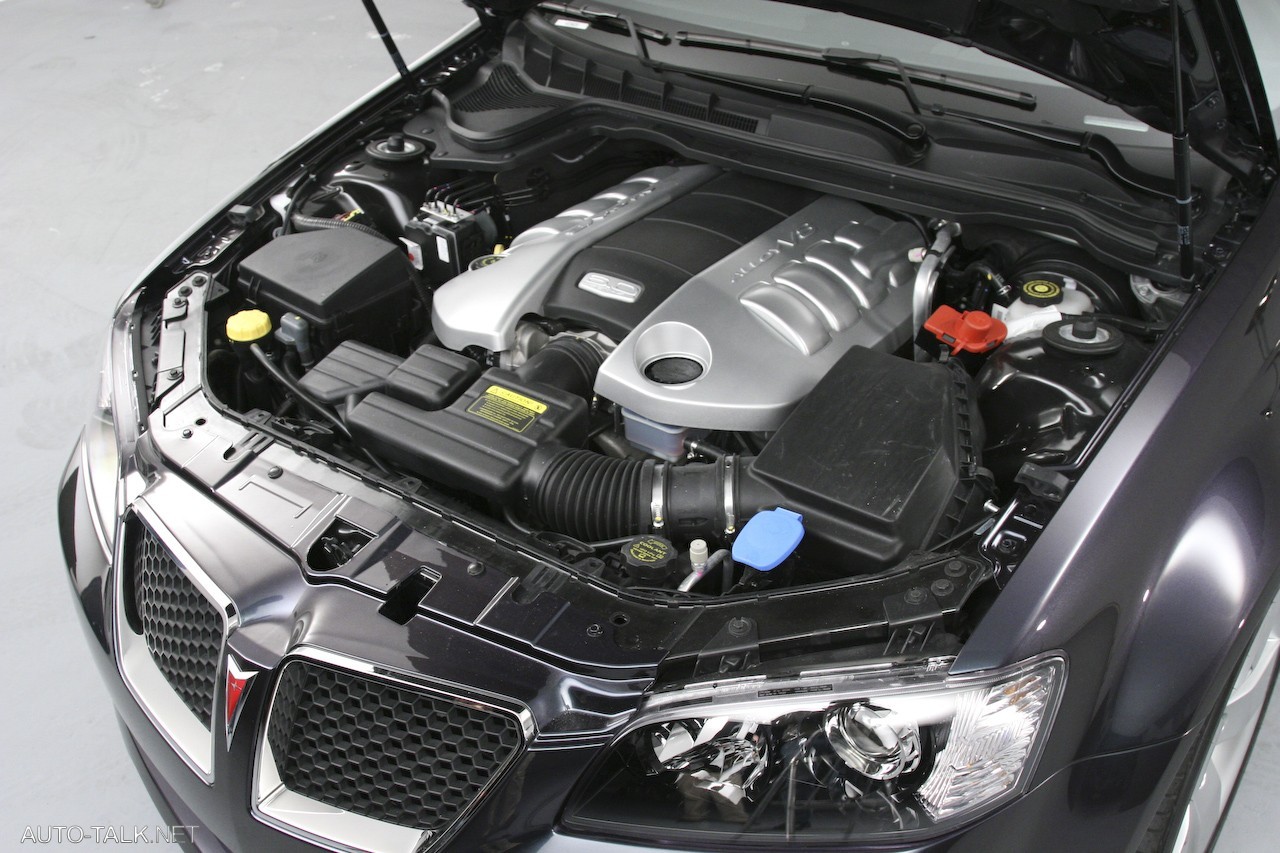 2010 Pontiac G8 Sport Truck