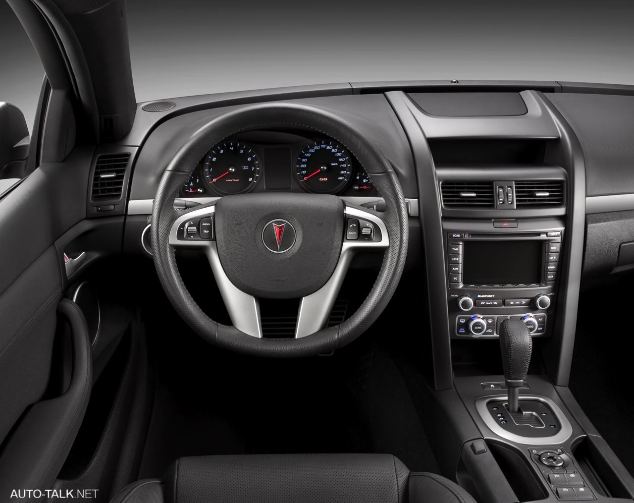 2010 Pontiac G8 Sport Truck