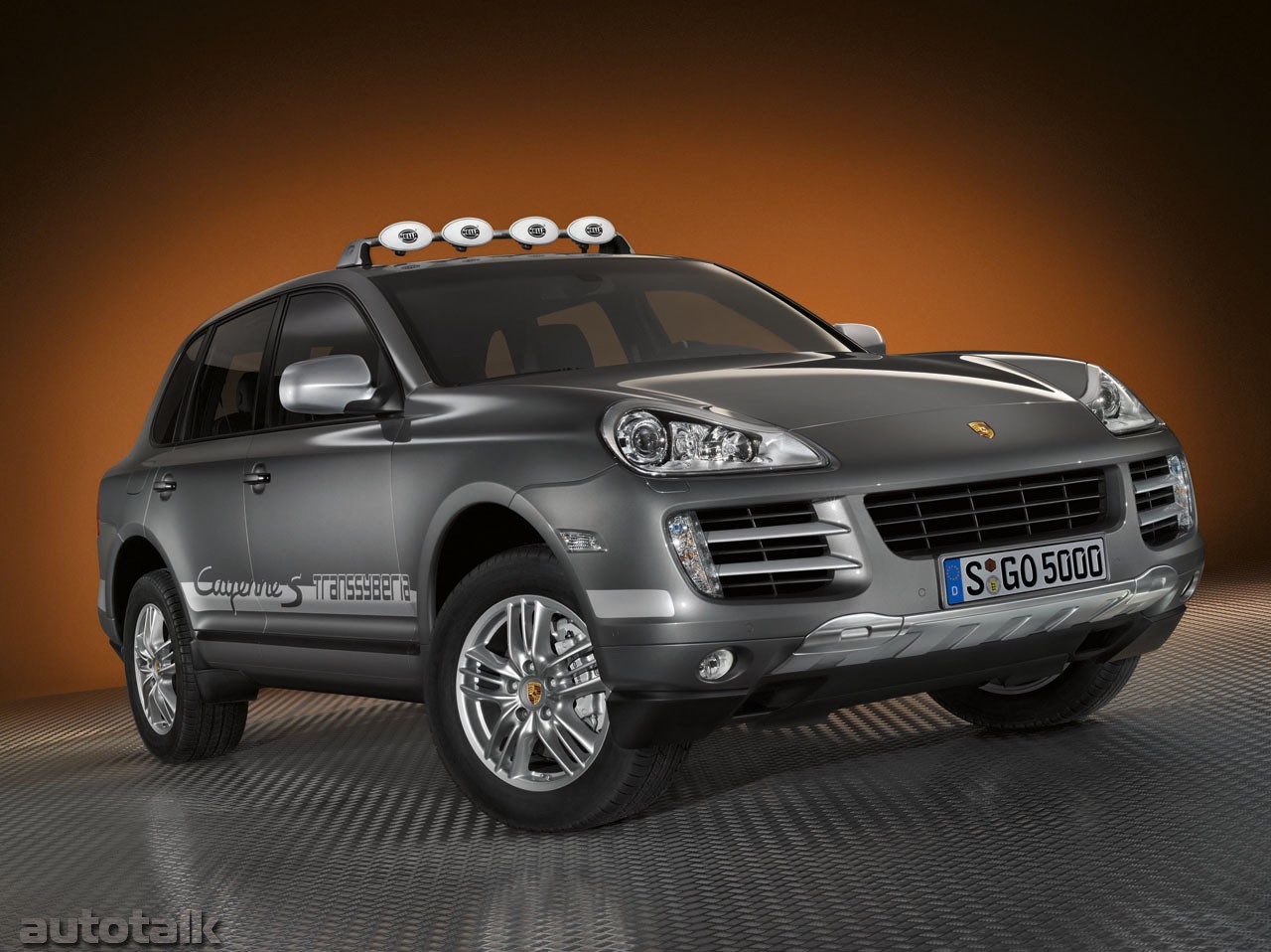 2010 Porsche Cayenne S Transsyberia
