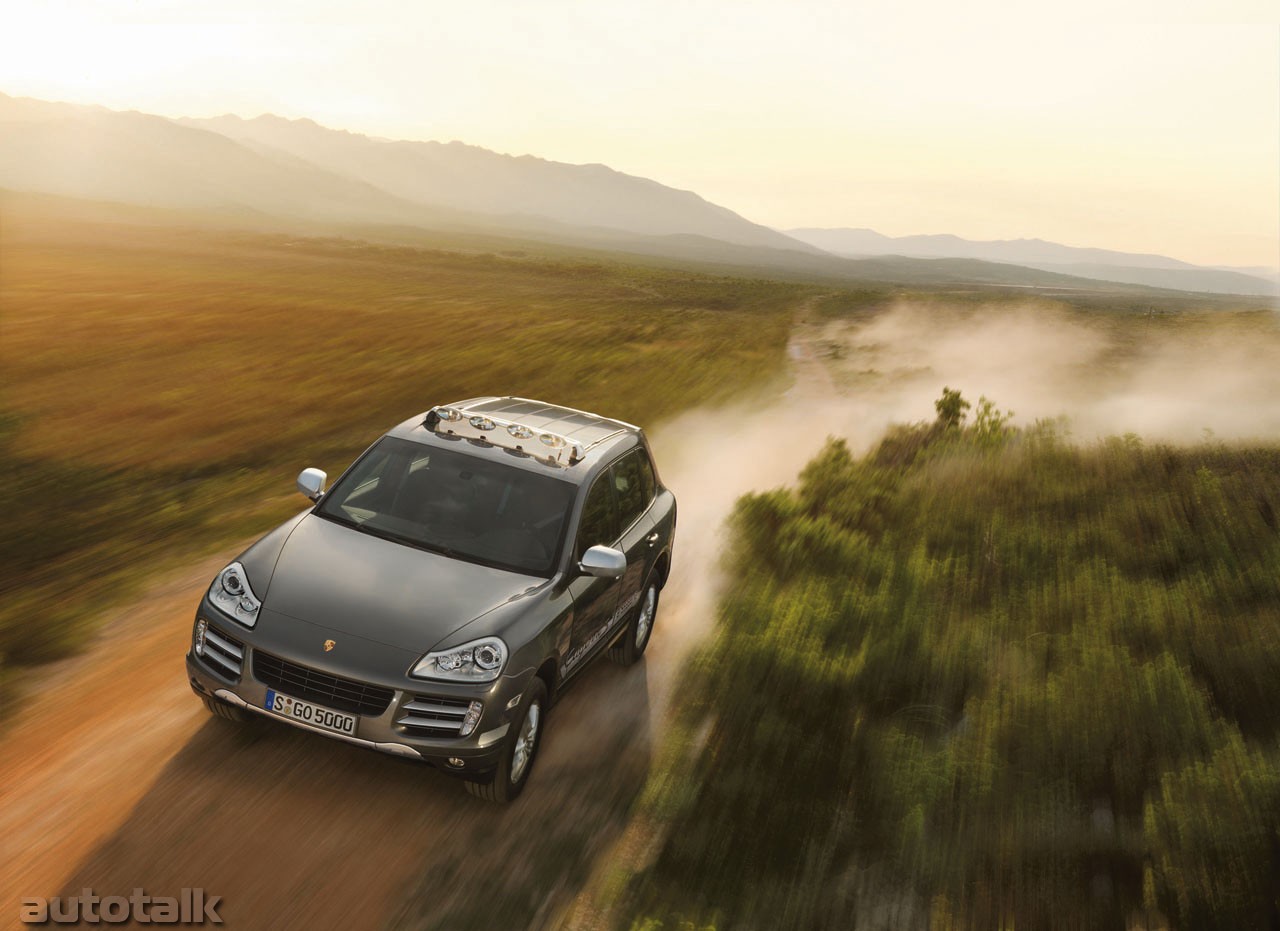 2010 Porsche Cayenne S Transsyberia