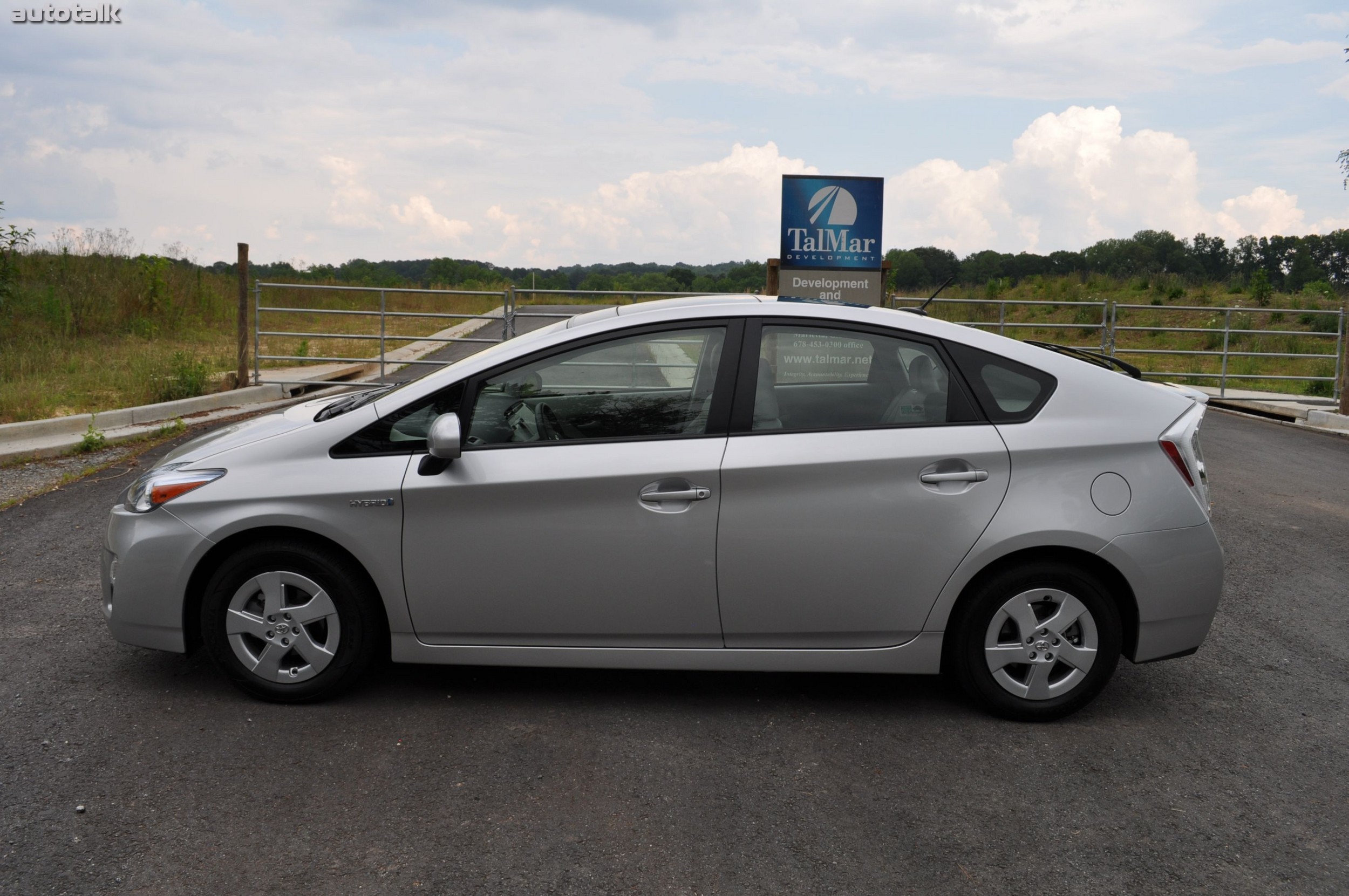 2010 Toyota Prius Review