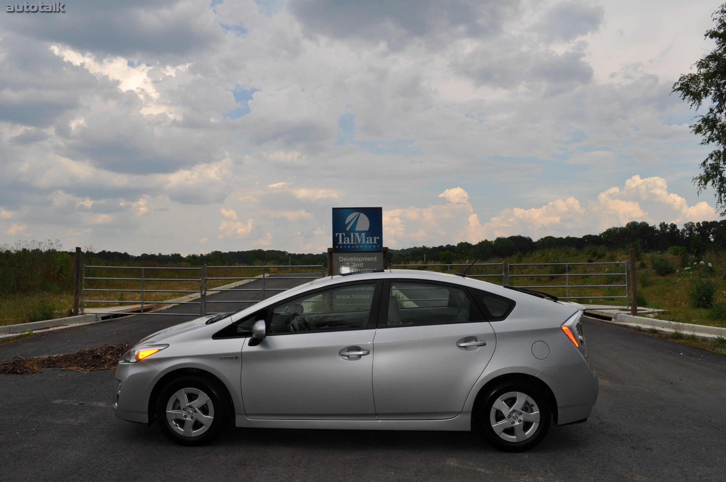 2010 Toyota Prius Review