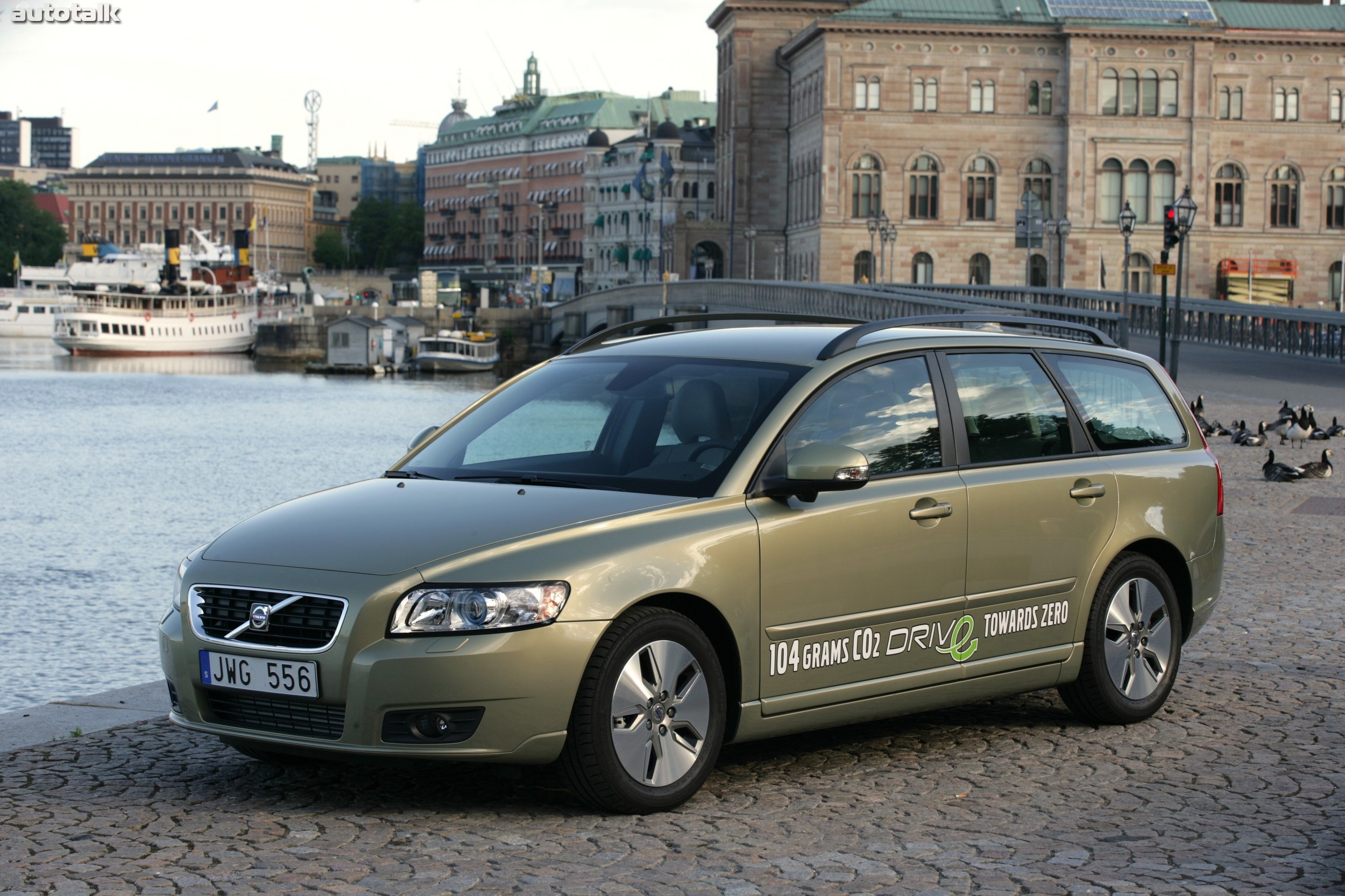 2010 Volvo V50