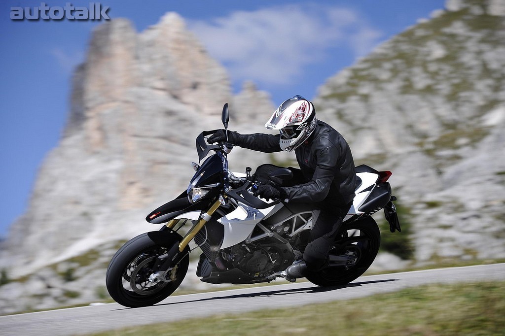 2011 Aprilia Dorsoduro 1200