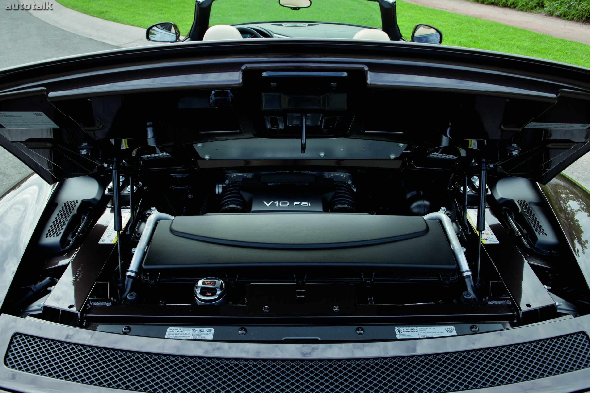 2011 Audi R8 Spyder V10