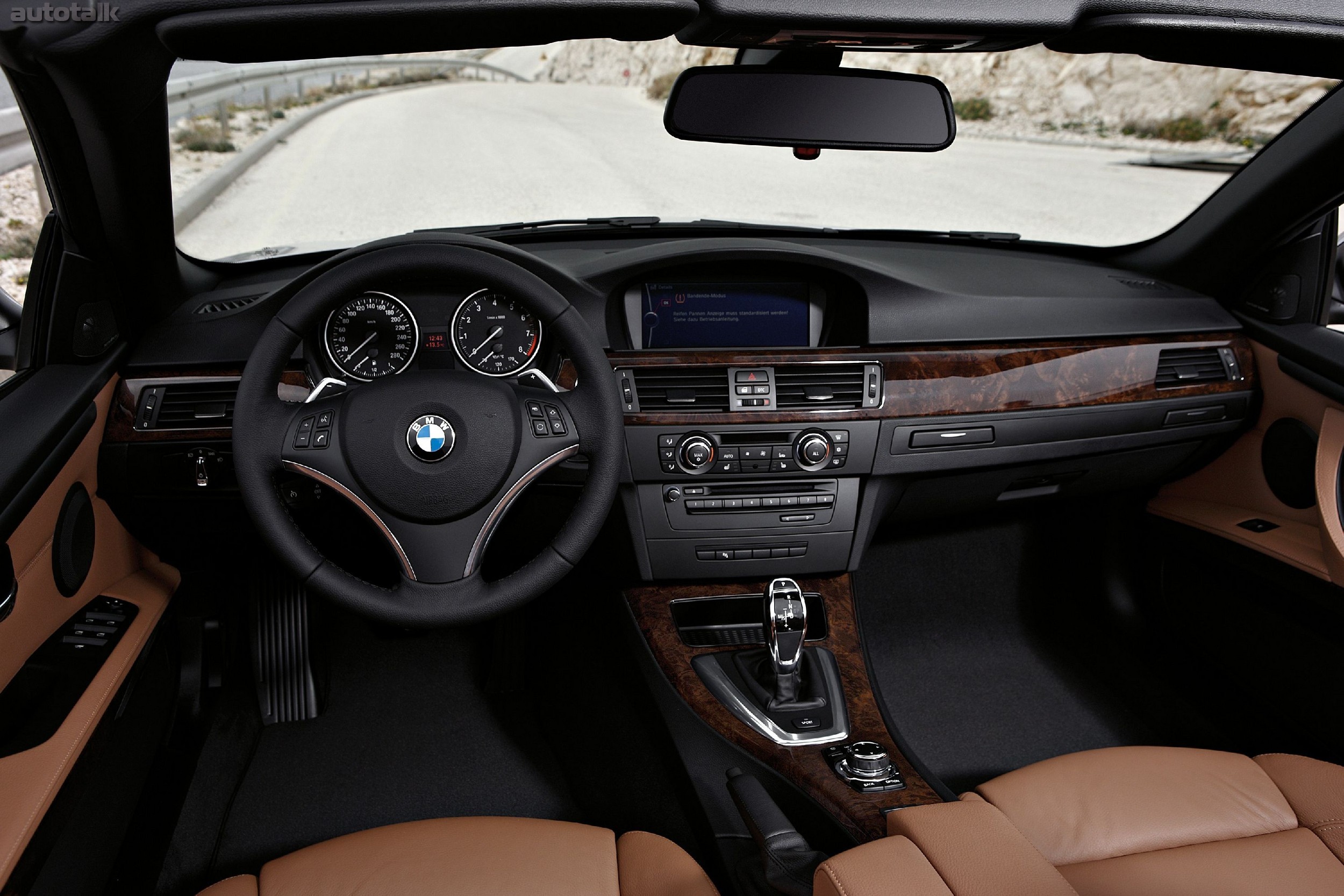 2011 BMW 3 Series Convertible