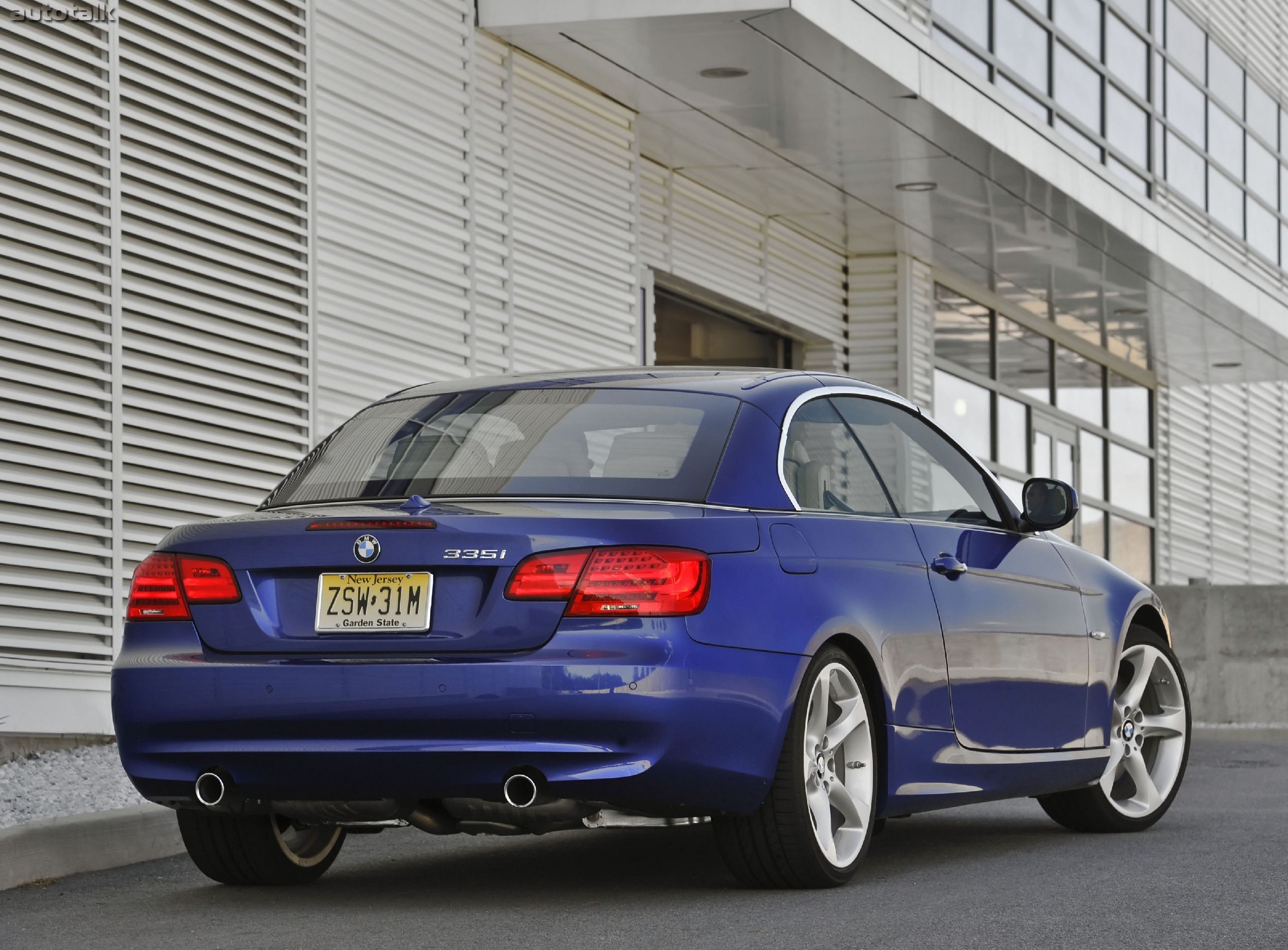 2011 BMW 3 Series Convertible