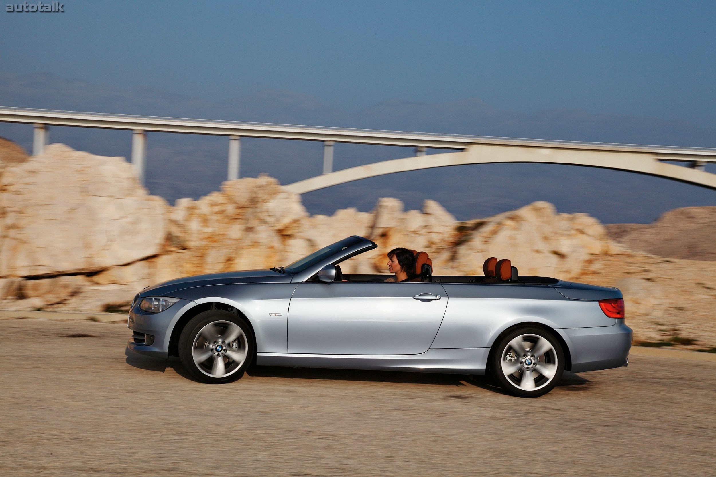 2011 BMW 3 Series Convertible