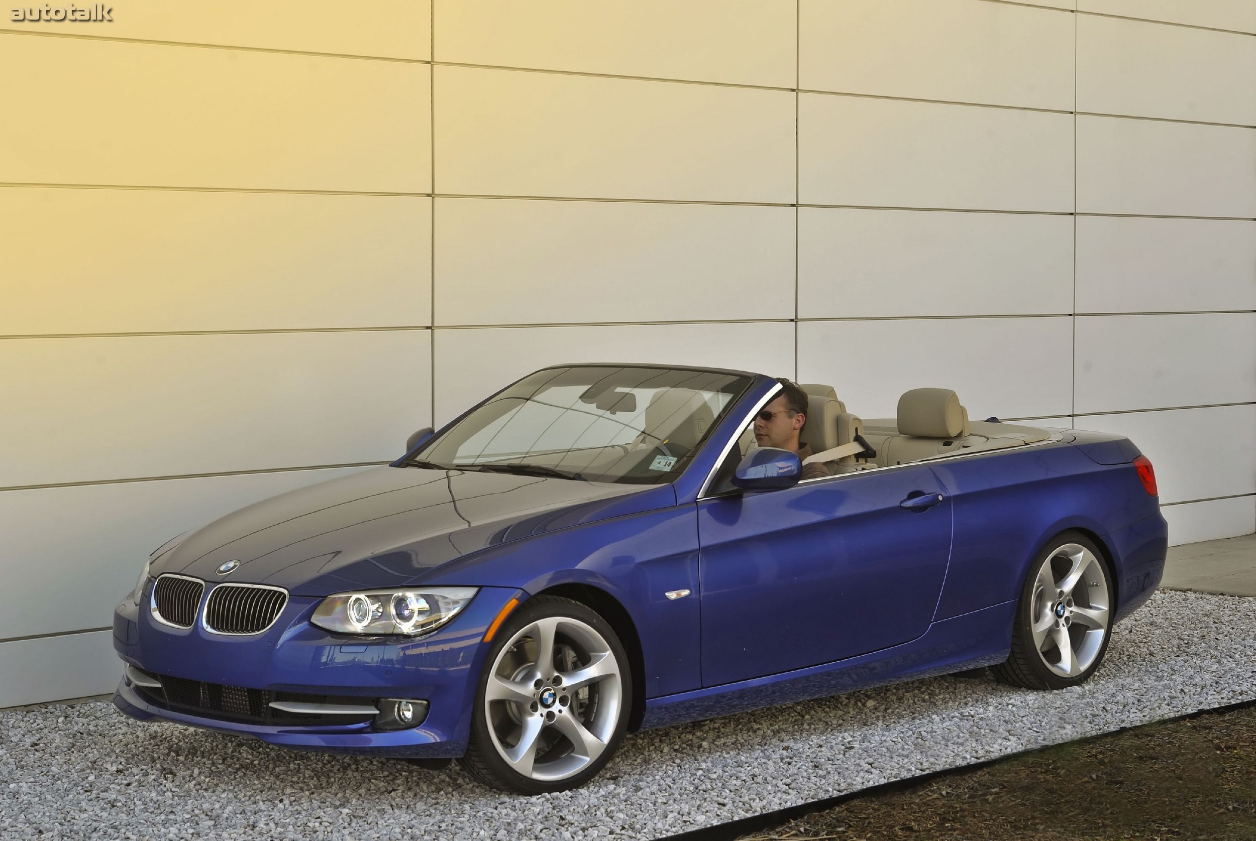 2011 BMW 3 Series Convertible