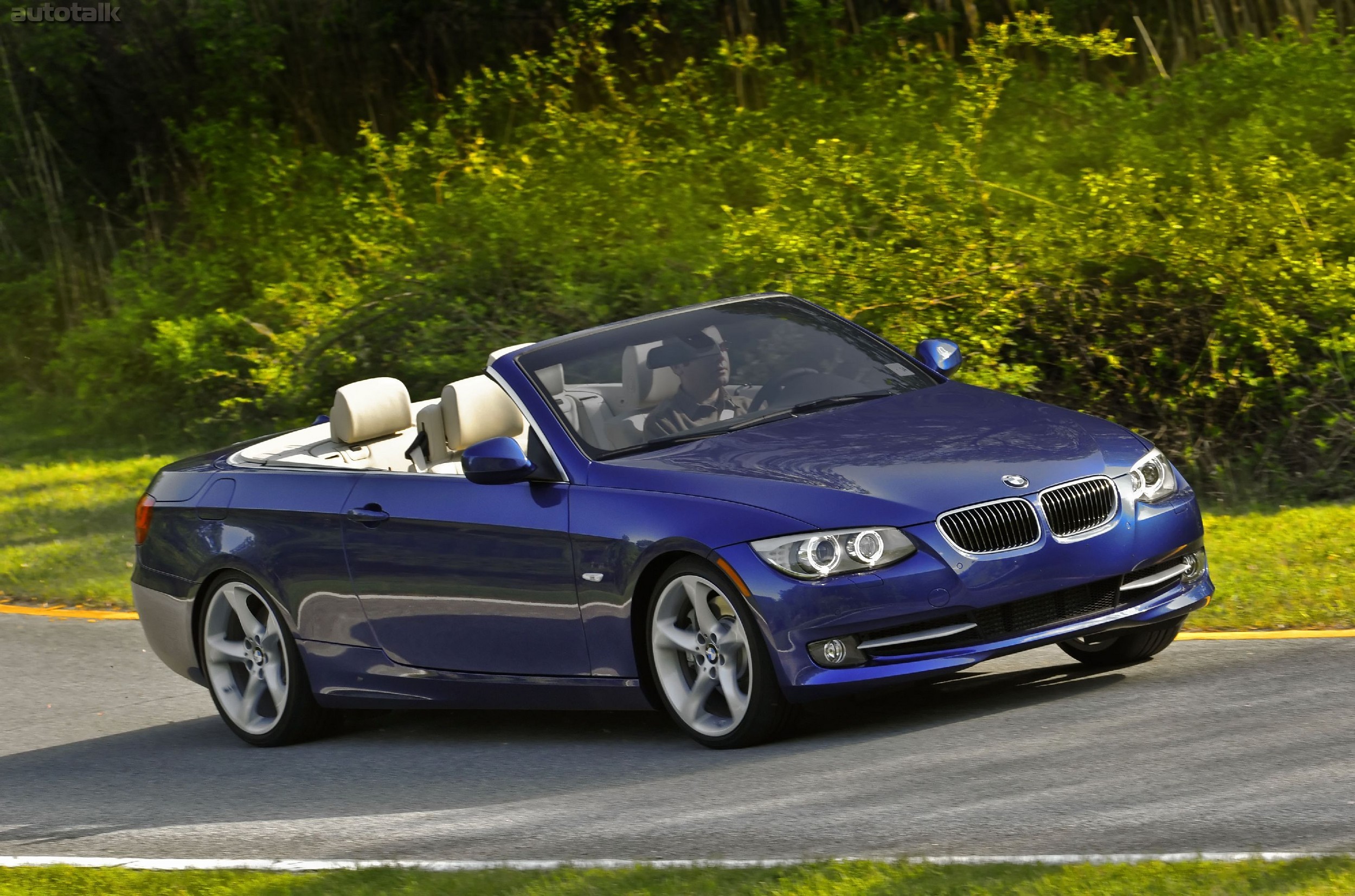 2011 BMW 3 Series Convertible