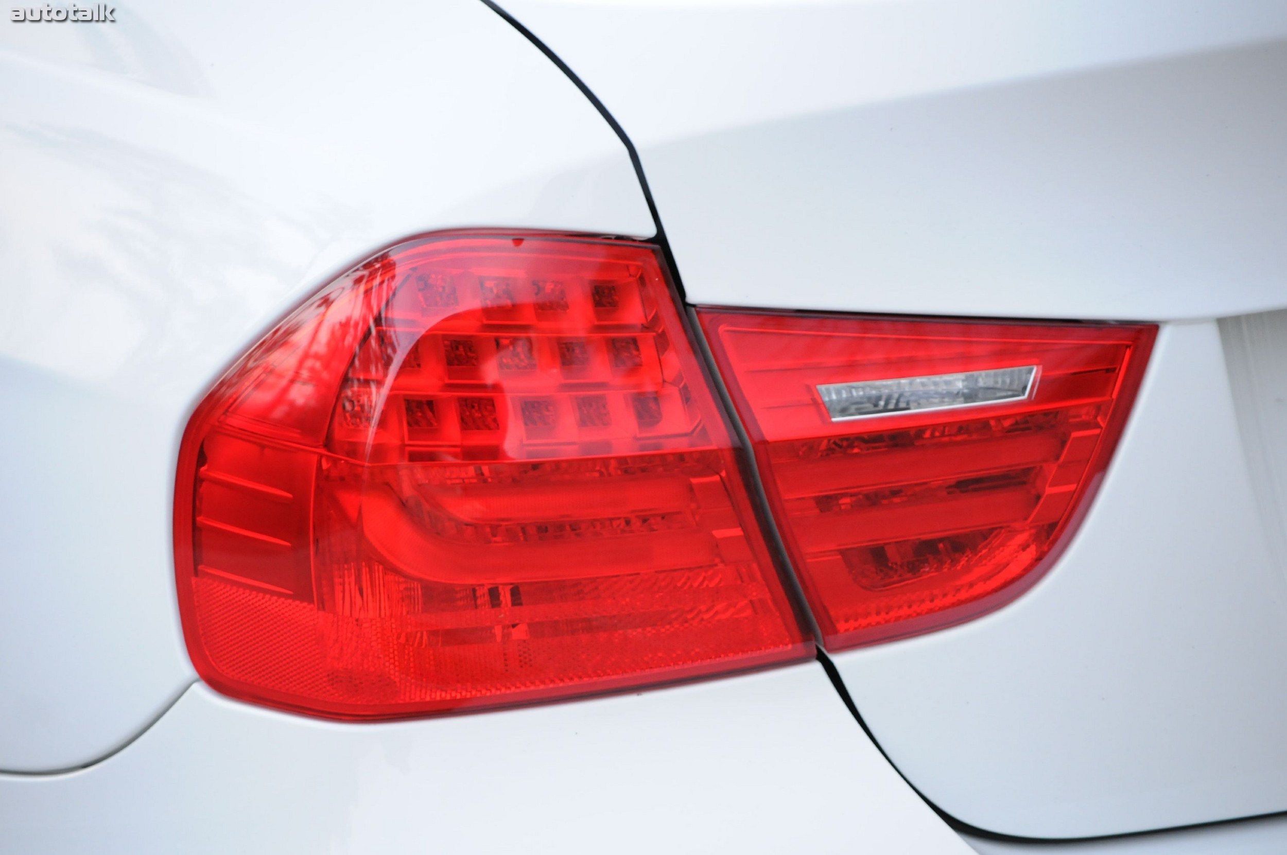 2011 BMW 335i Review