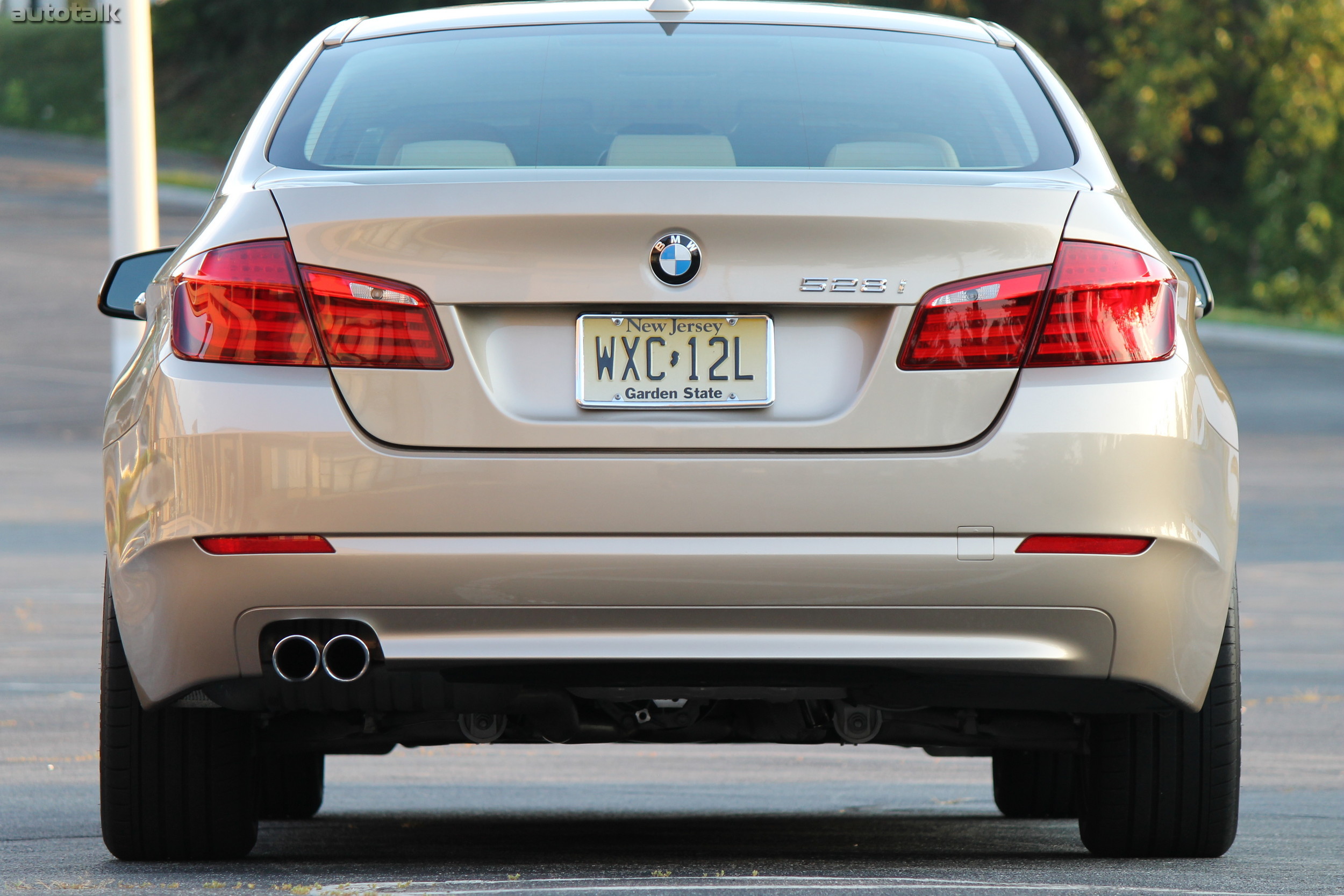 2011 BMW 528i Review