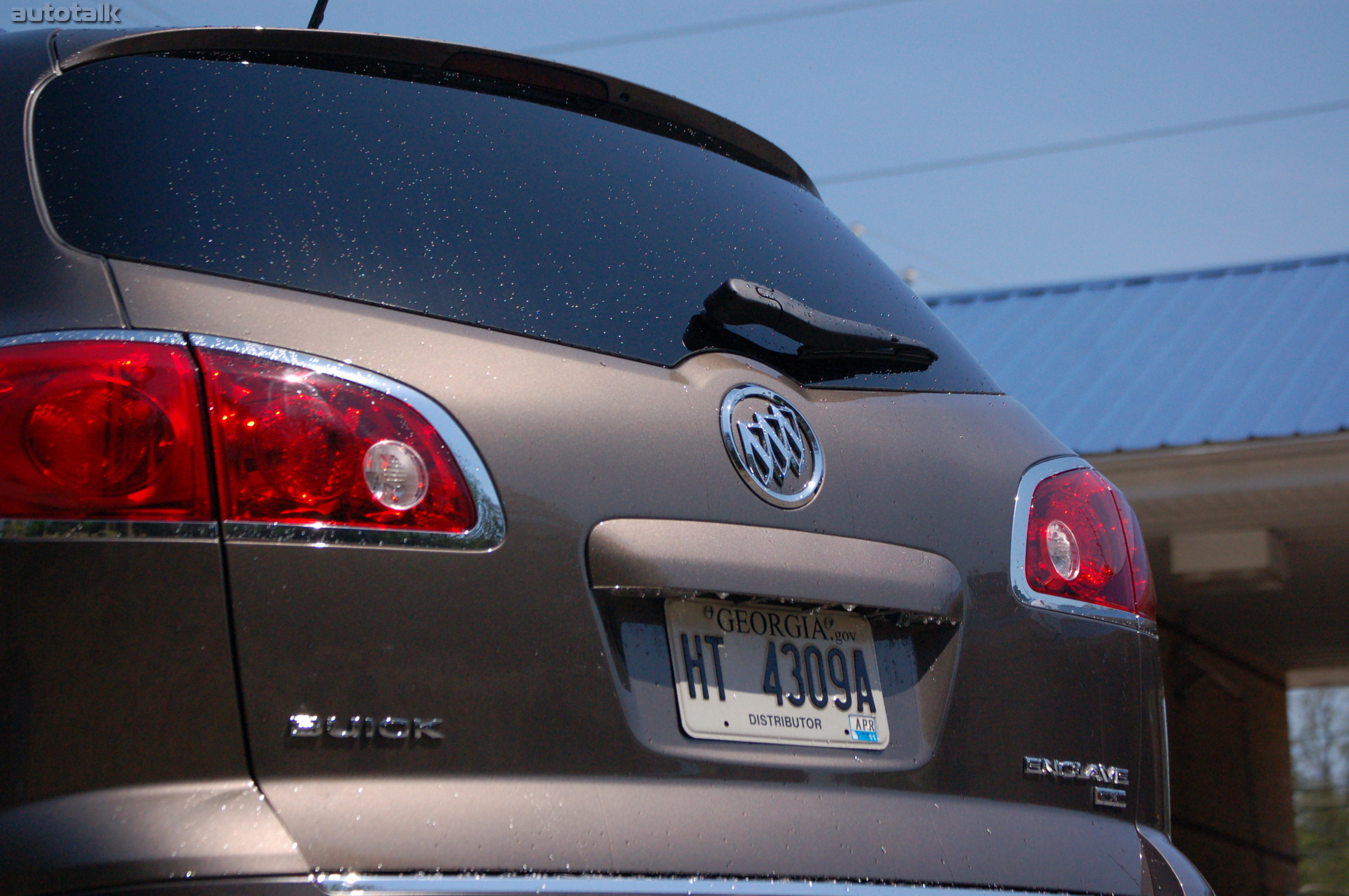 2011 Buick Enclave Review