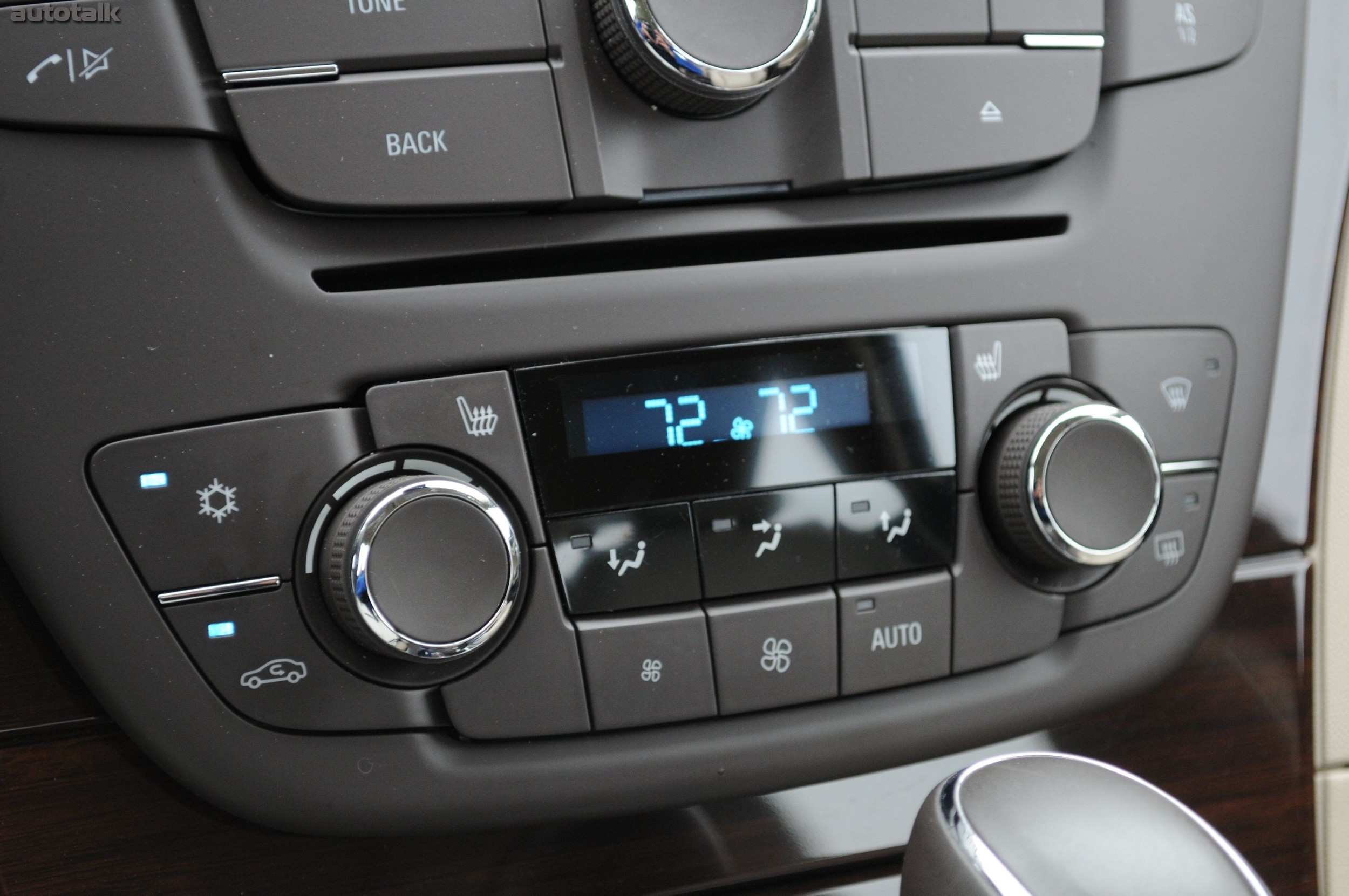 2011 Buick Regal Turbo Review