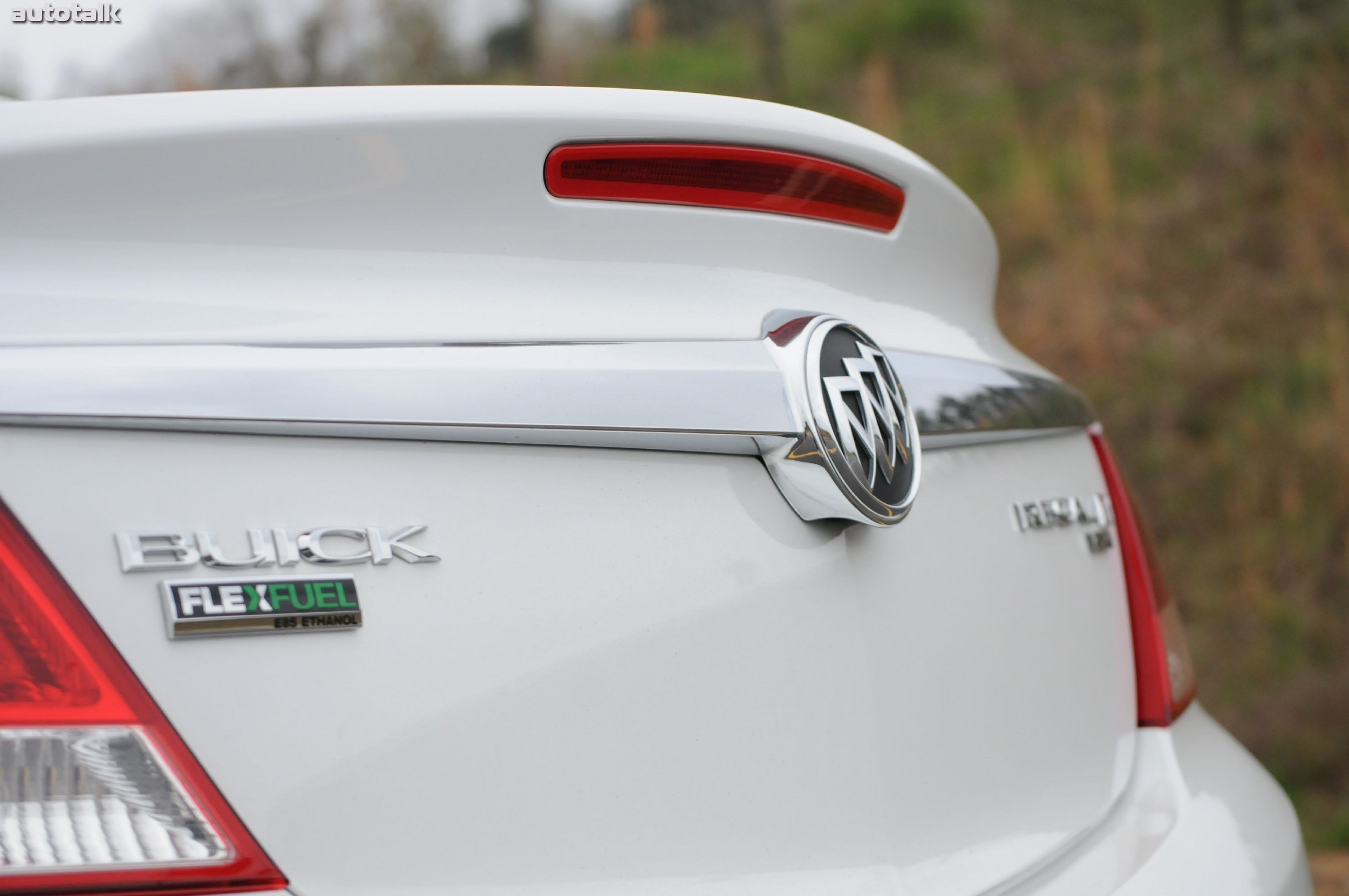 2011 Buick Regal Turbo Review