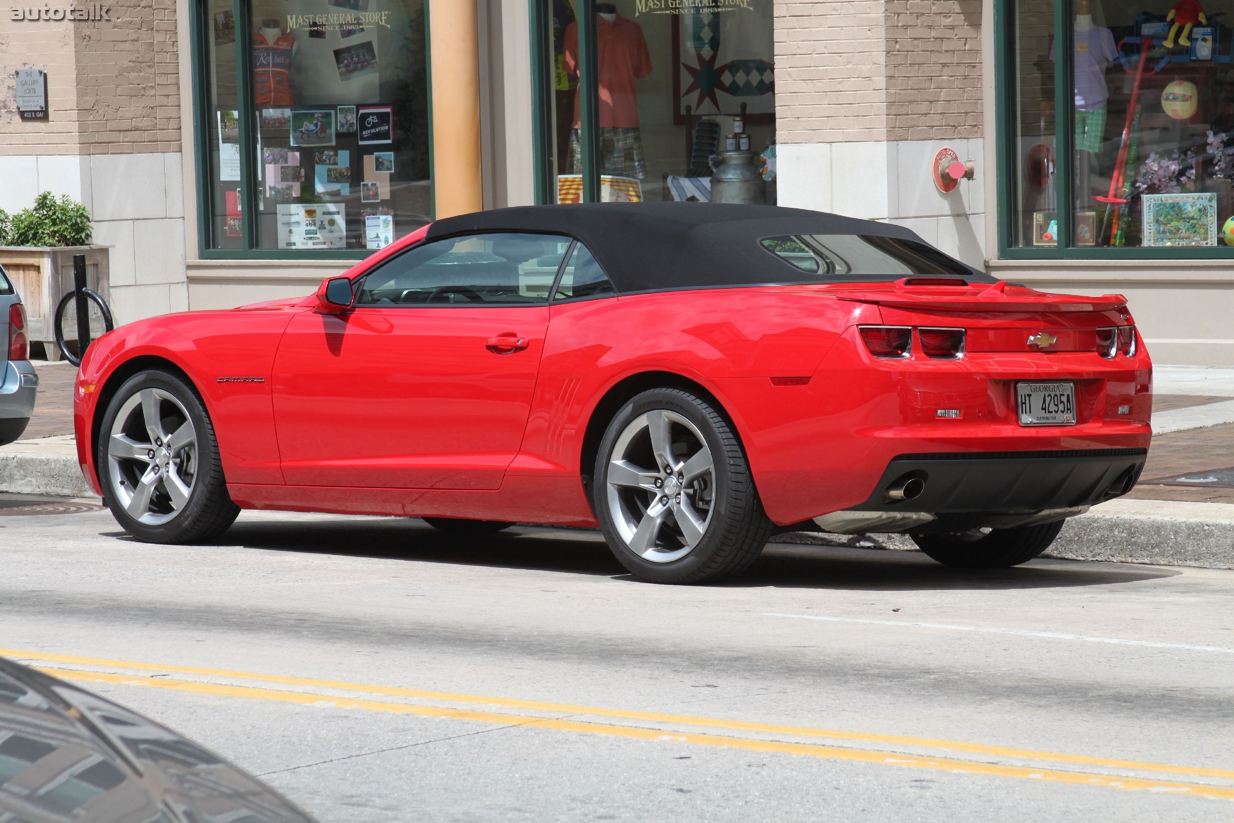2011 Chevrolet Camaro Convertible Review