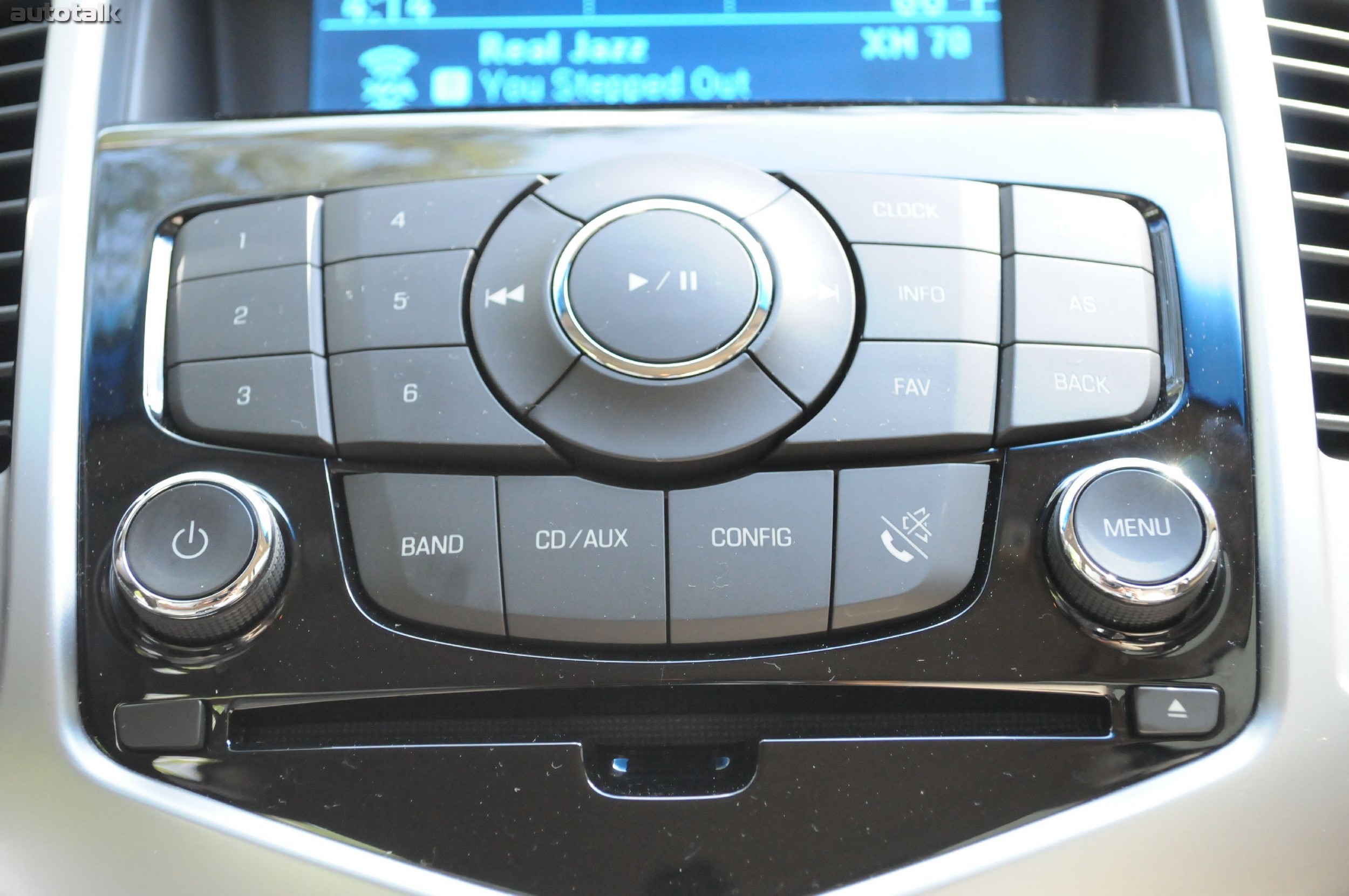 2011 Chevrolet Cruze RS Review