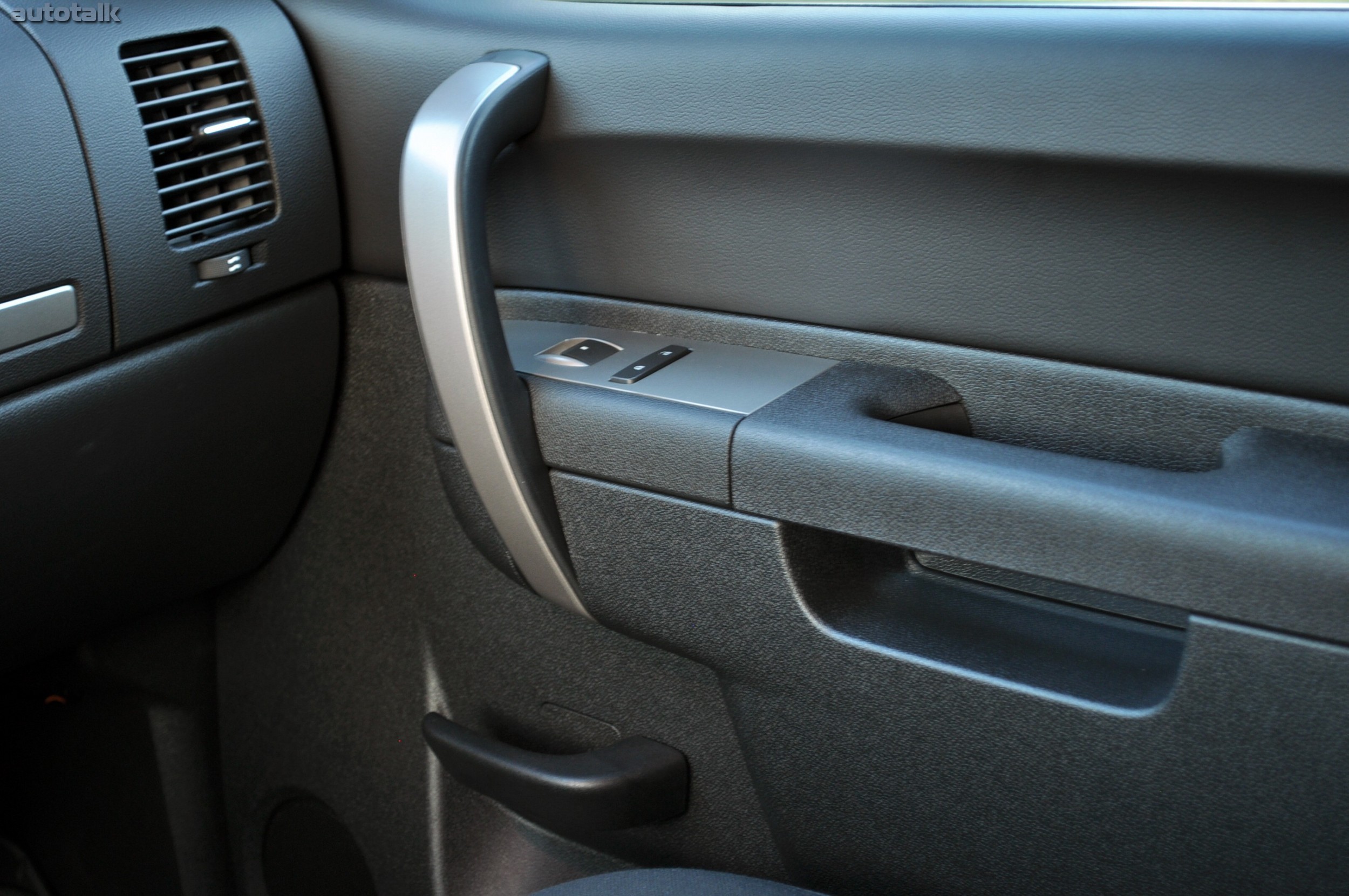 2011 Chevrolet Silverado 2500HD Review