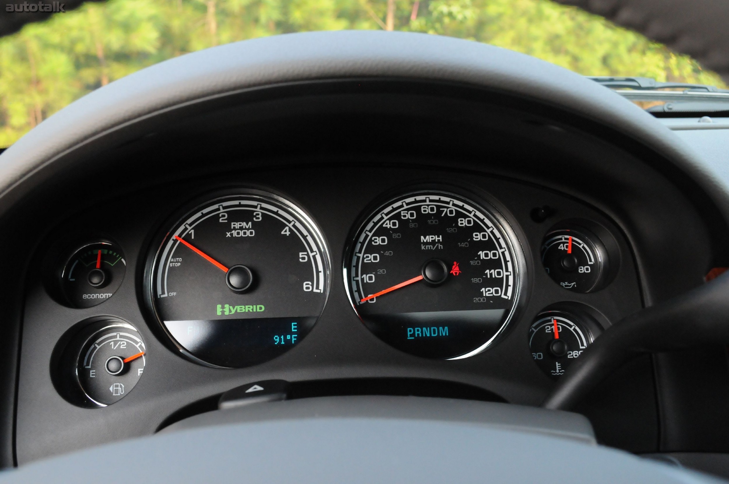 2011 Chevrolet Tahoe Hybrid Review