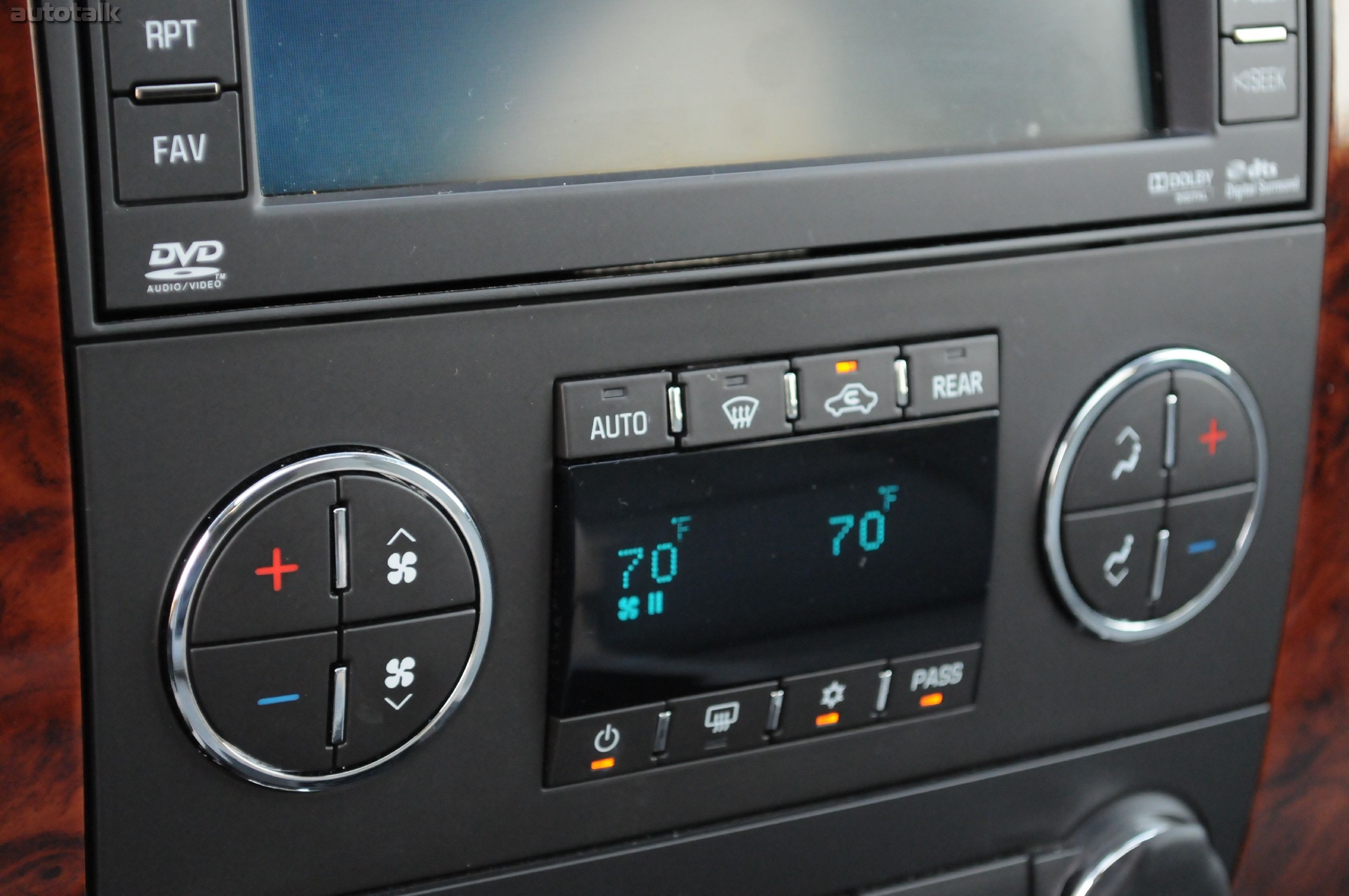 2011 Chevrolet Tahoe Hybrid Review