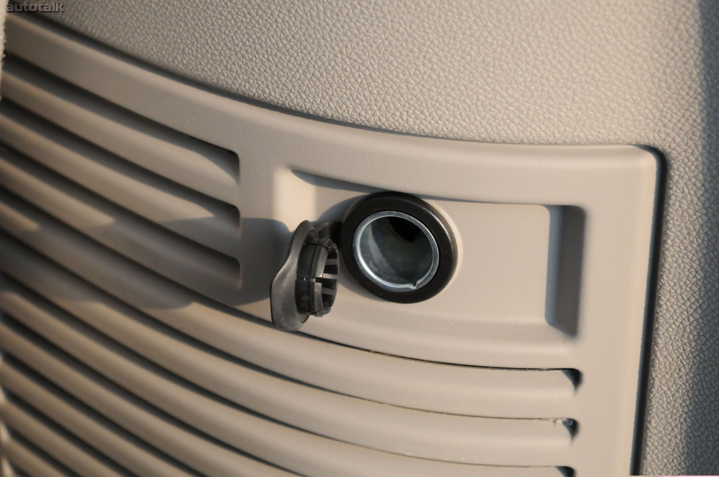 2011 Chevrolet Tahoe Hybrid Review