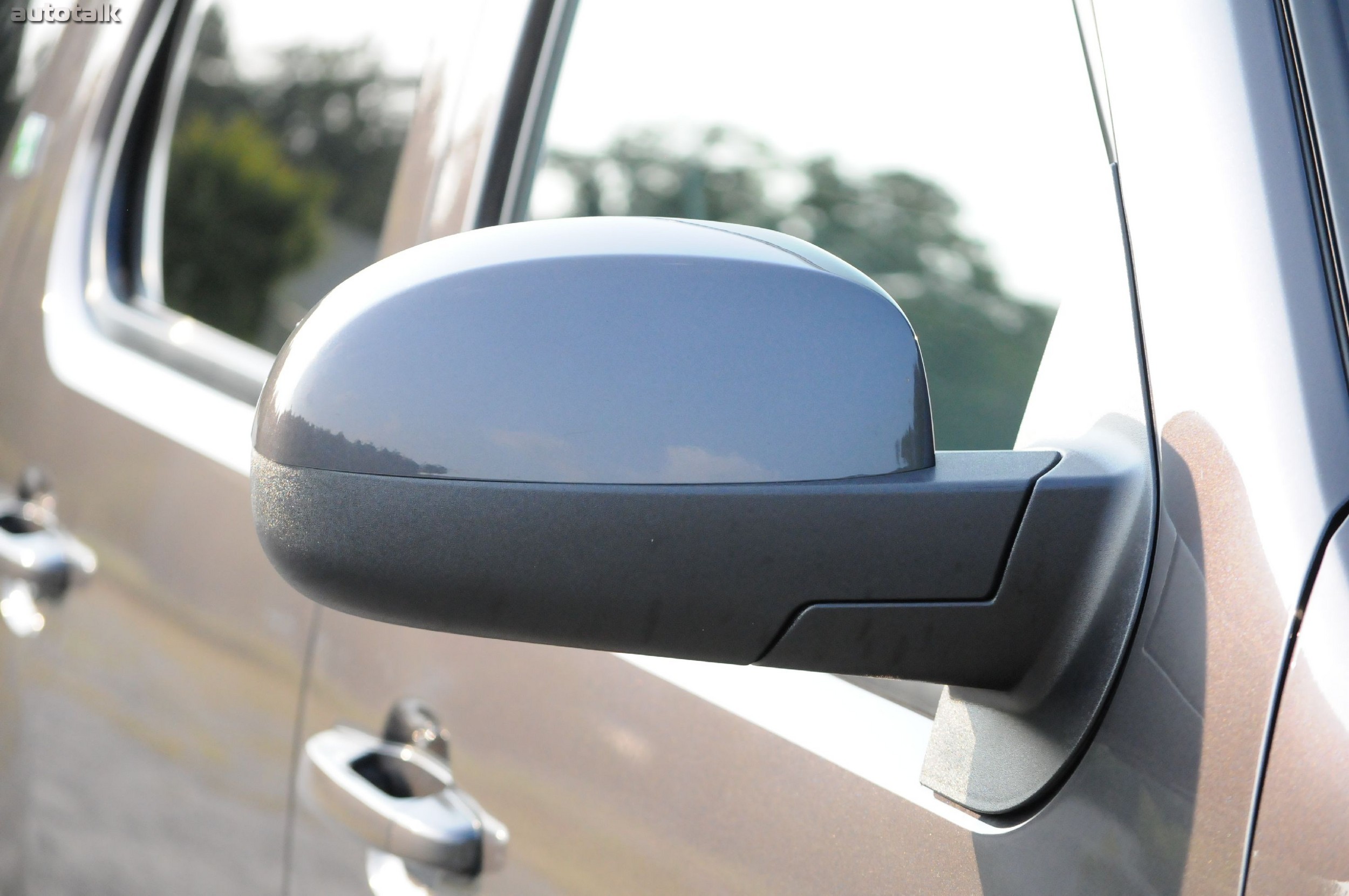 2011 Chevrolet Tahoe Hybrid Review