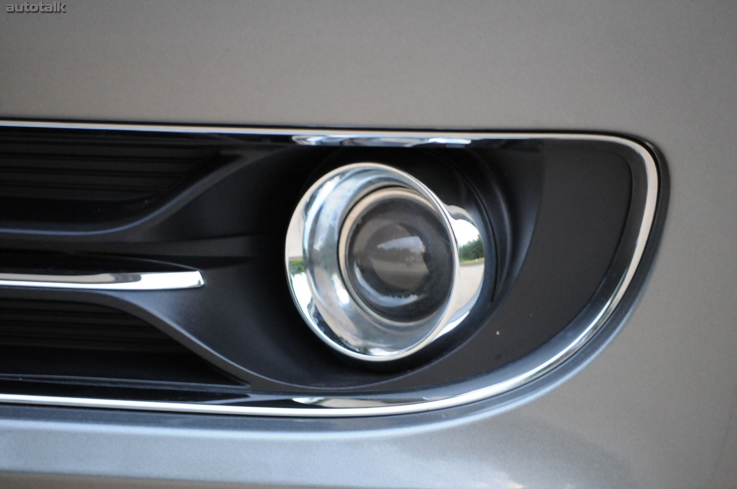 2011 Chrysler 300 Limited Review