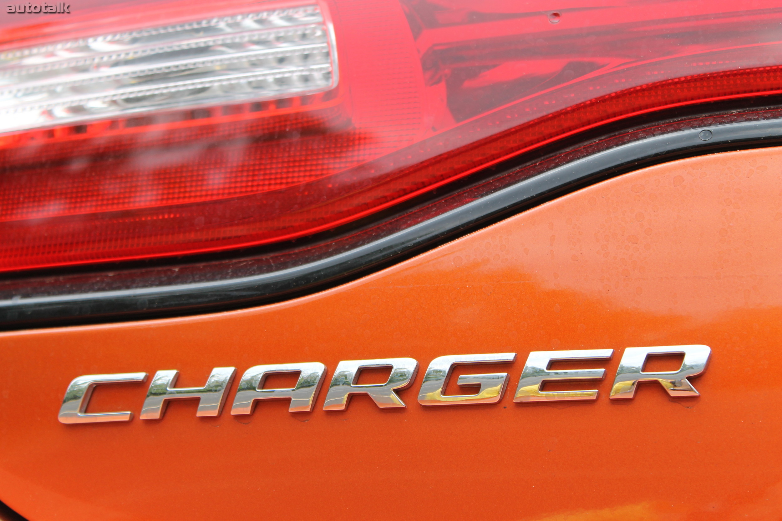 2011 Dodge Charger Review