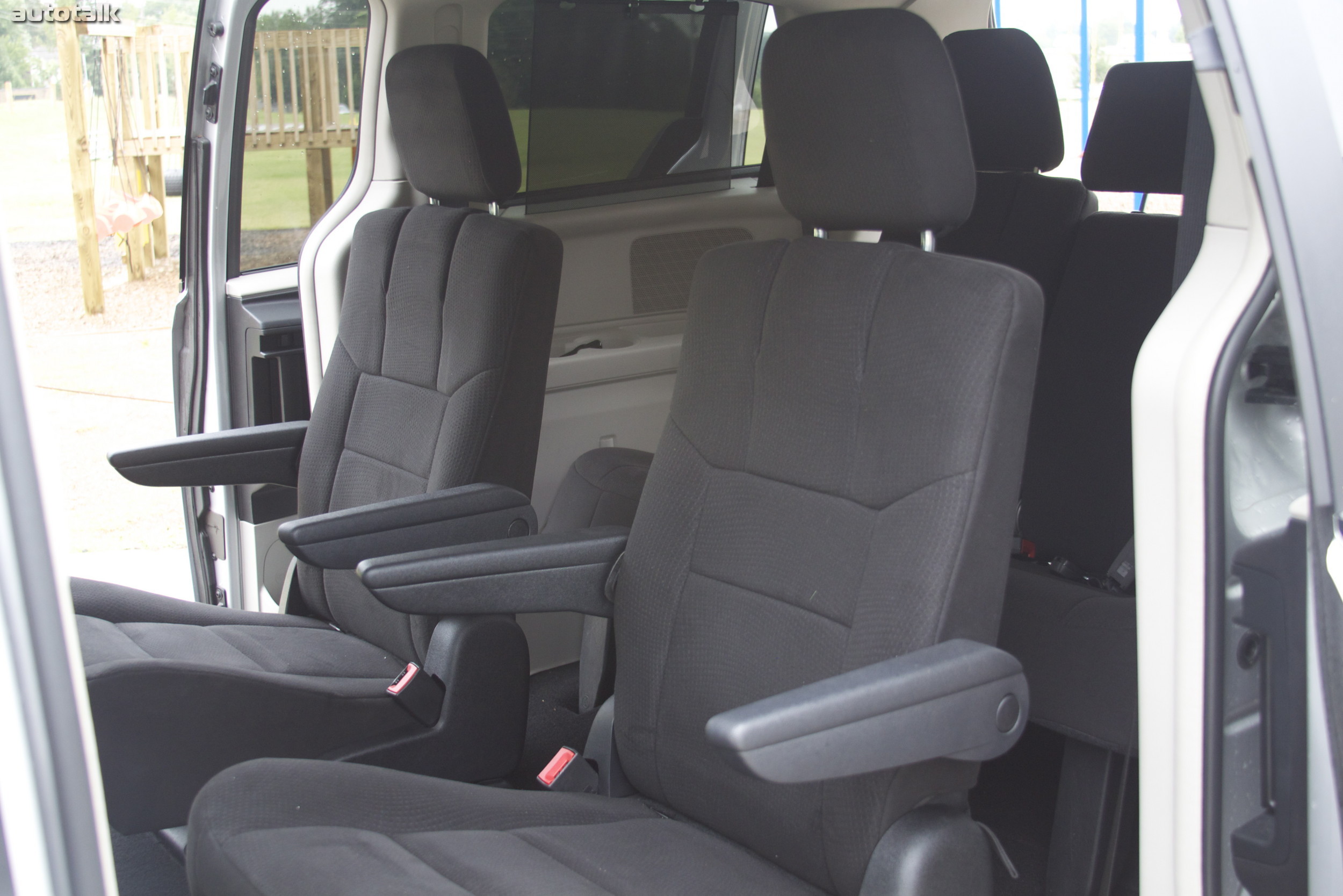 2011 Dodge Grand Caravan Review