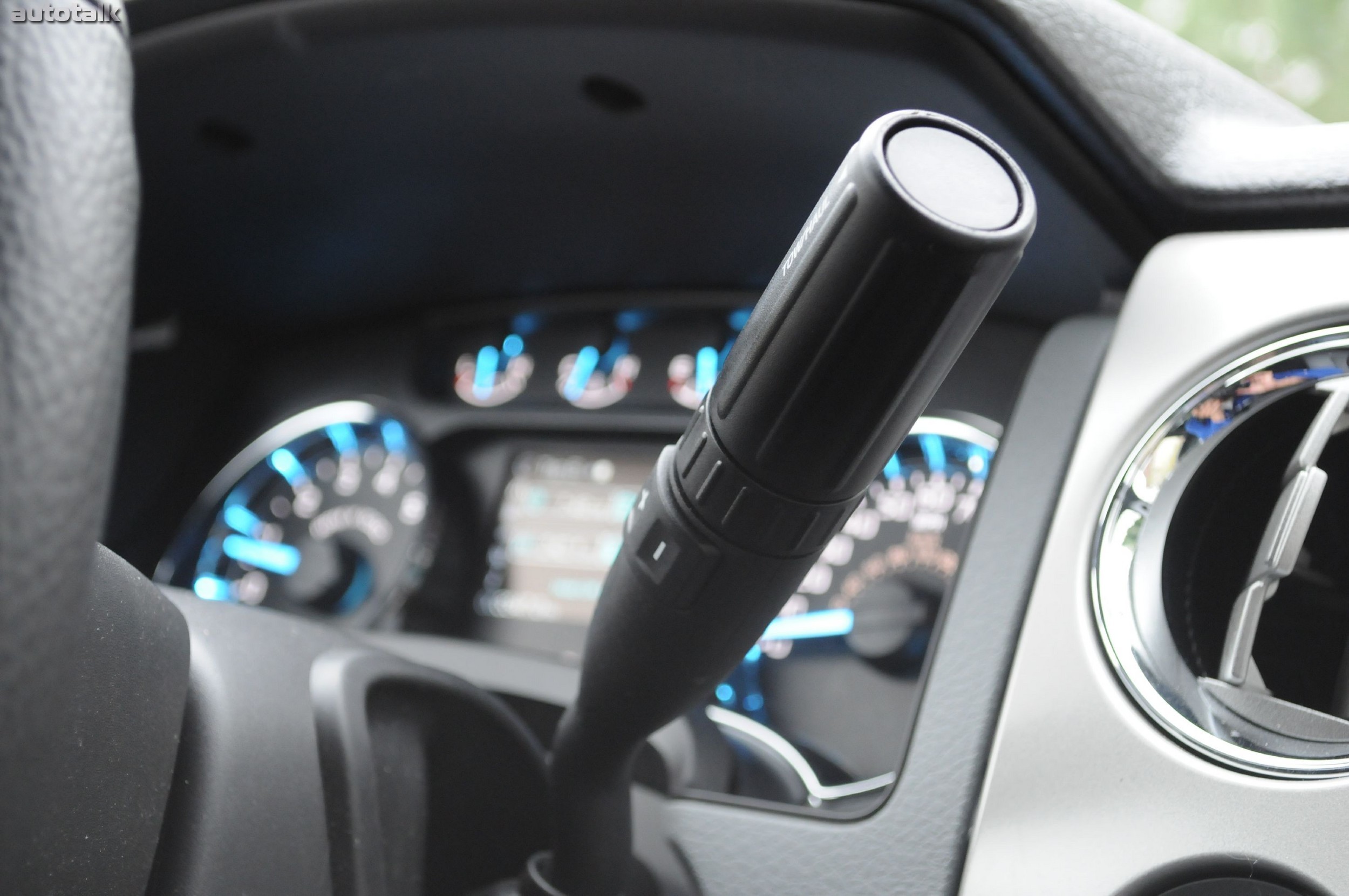 2011 Ford F-150 Crew Cab Review