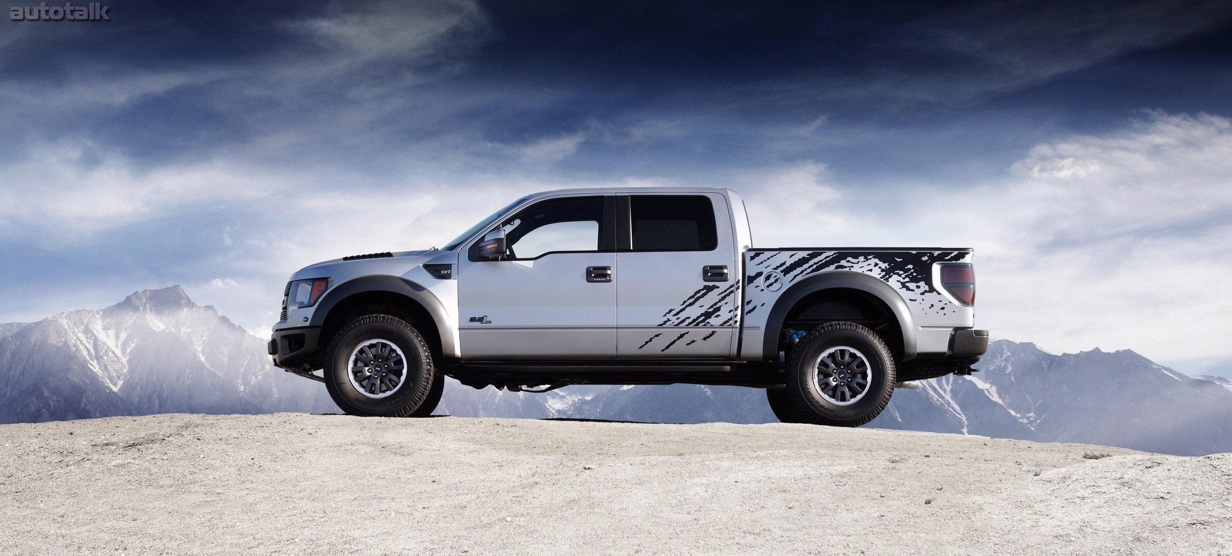 2011 Ford F-150 SVT Raptor SuperCrew