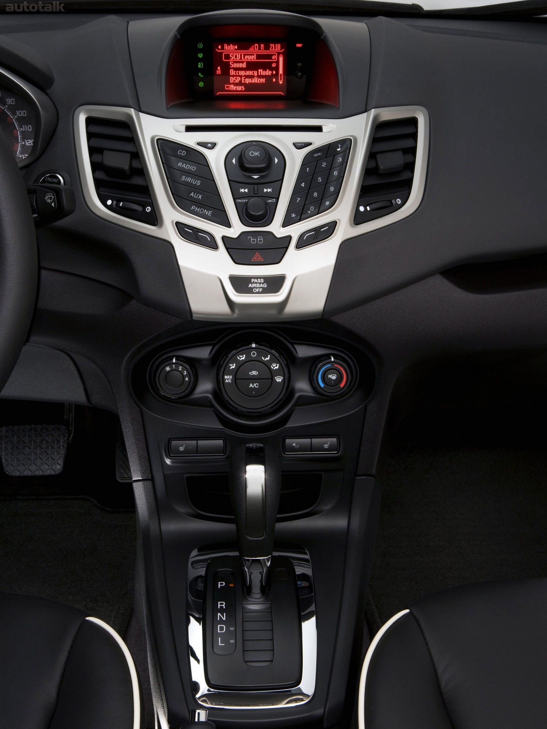 2011 Ford Fiesta Interior