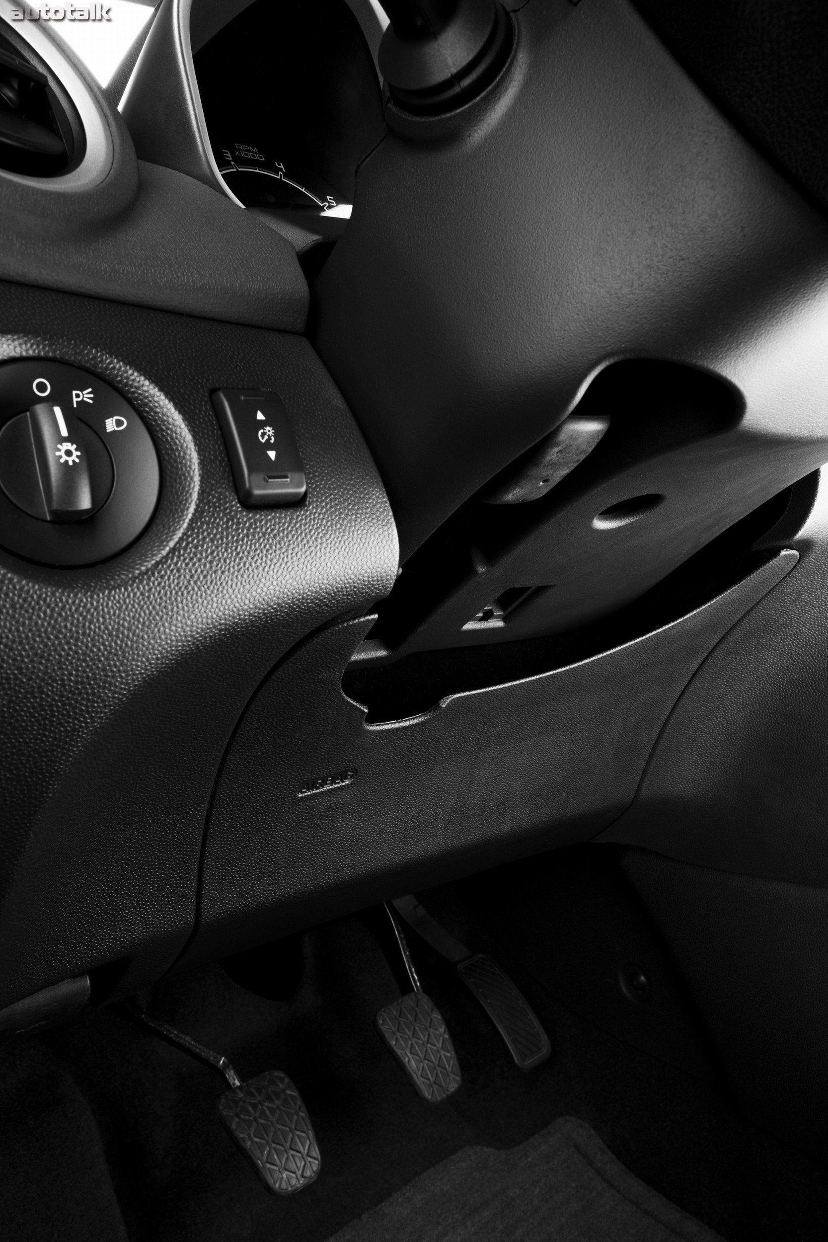 2011 Ford Fiesta Interior