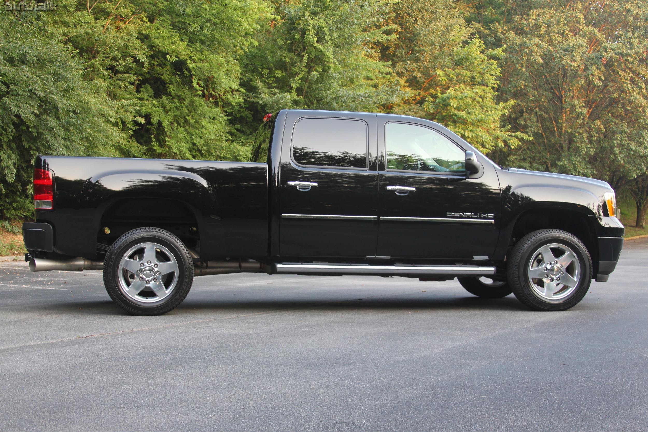 2011 GMC Sierra 2500HD Denali Review