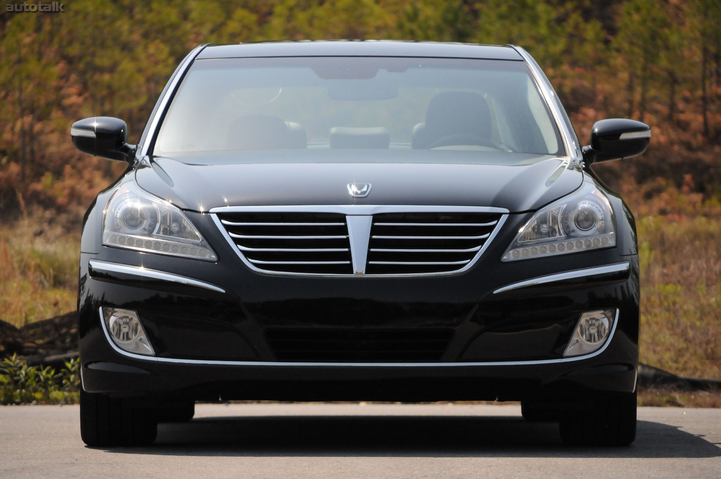 2011 Hyundai Equus Review