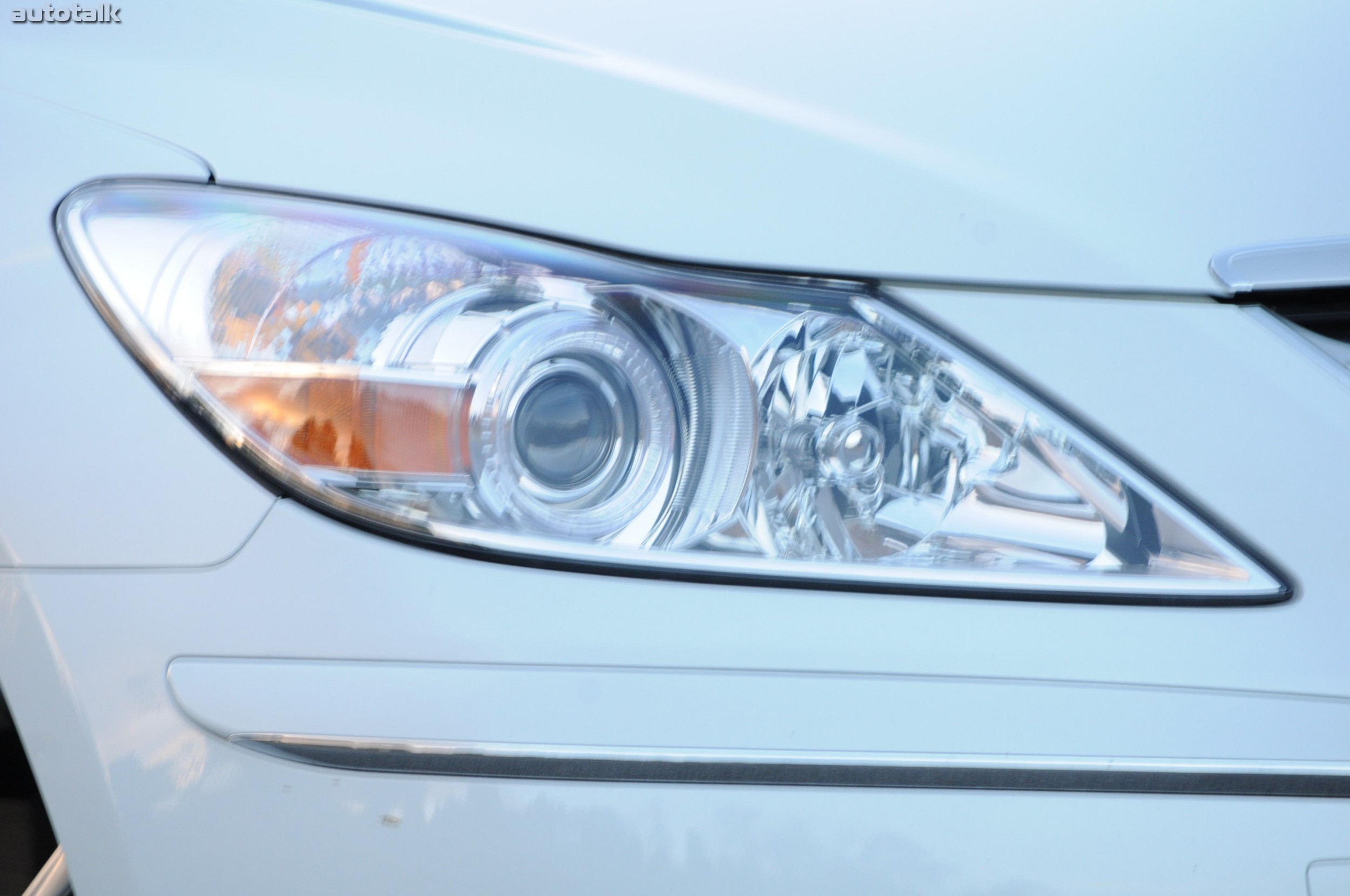 2011 Hyundai Genesis Sedan Review