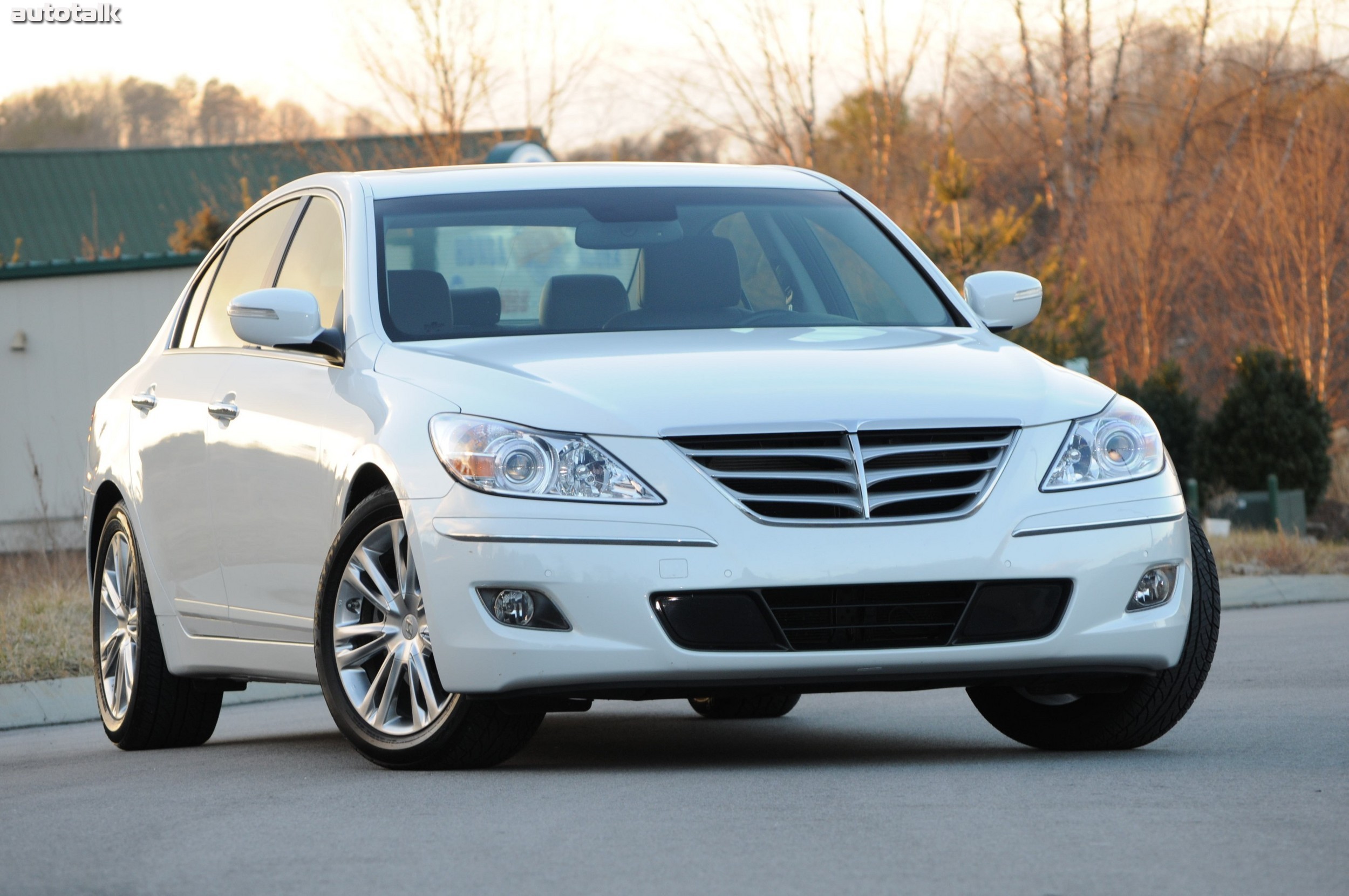 2011 Hyundai Genesis Sedan Review
