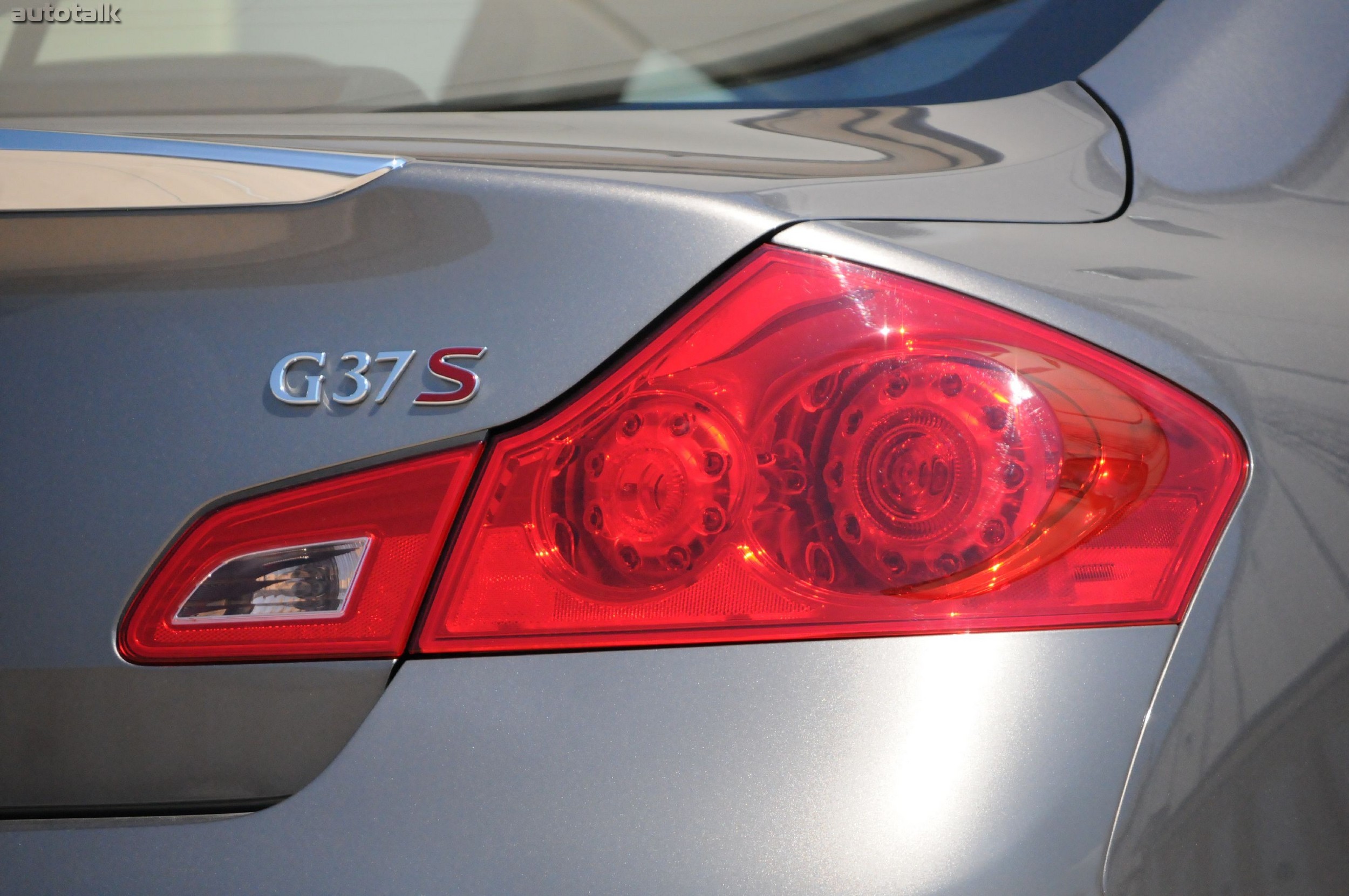 2011 Infiniti G Sedan Review